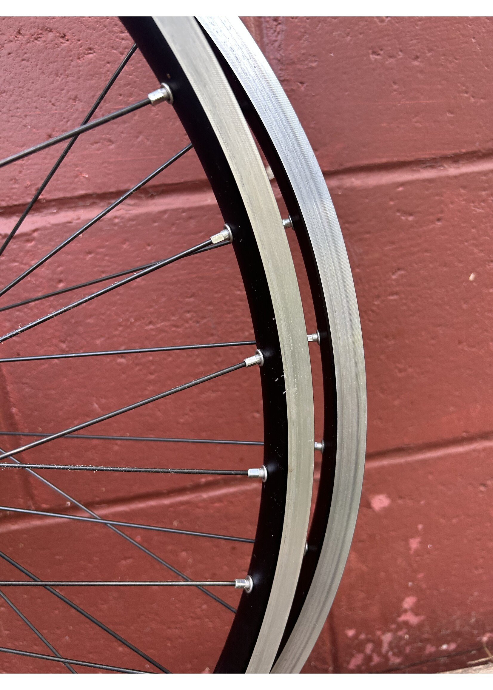 Bontrager Bontrager Mustang Nuke Proof Red Super Fly 26" QR Rim Brake Wheelset