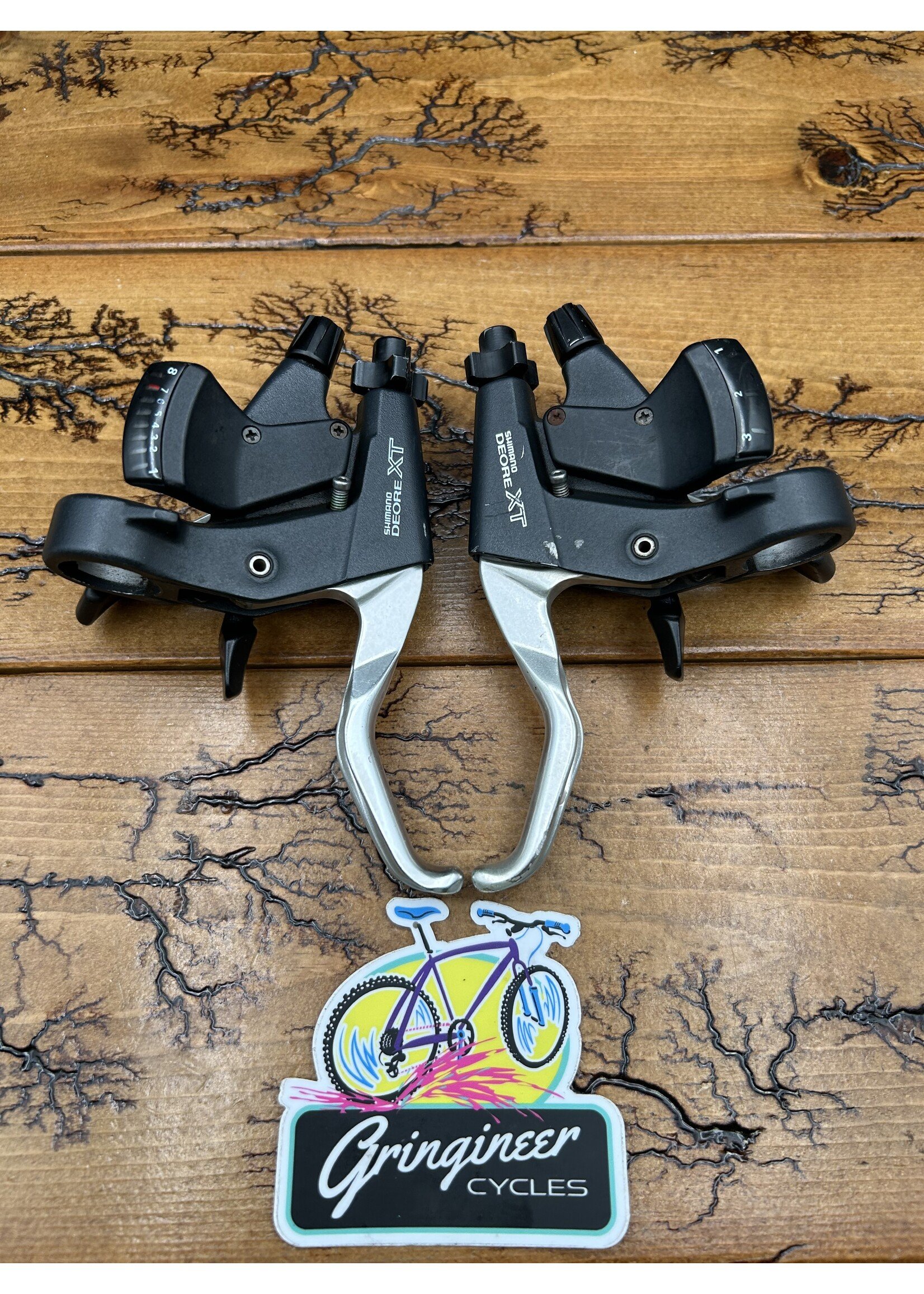 SHIMANO Shimano Deore XT ST-M739 3x8 Speed Shifters and Brake Levers