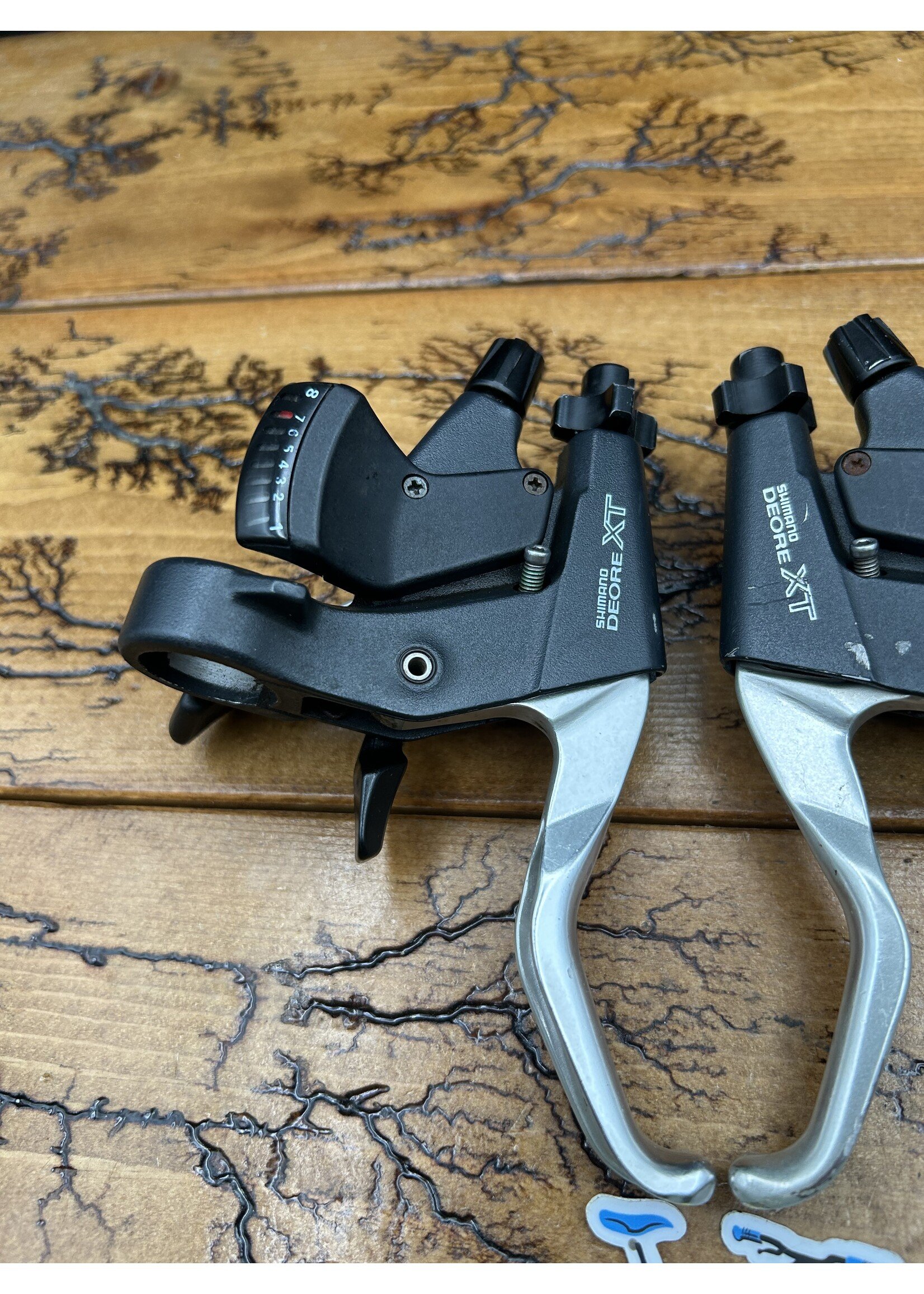 SHIMANO Shimano Deore XT ST-M739 3x8 Speed Shifters and Brake Levers