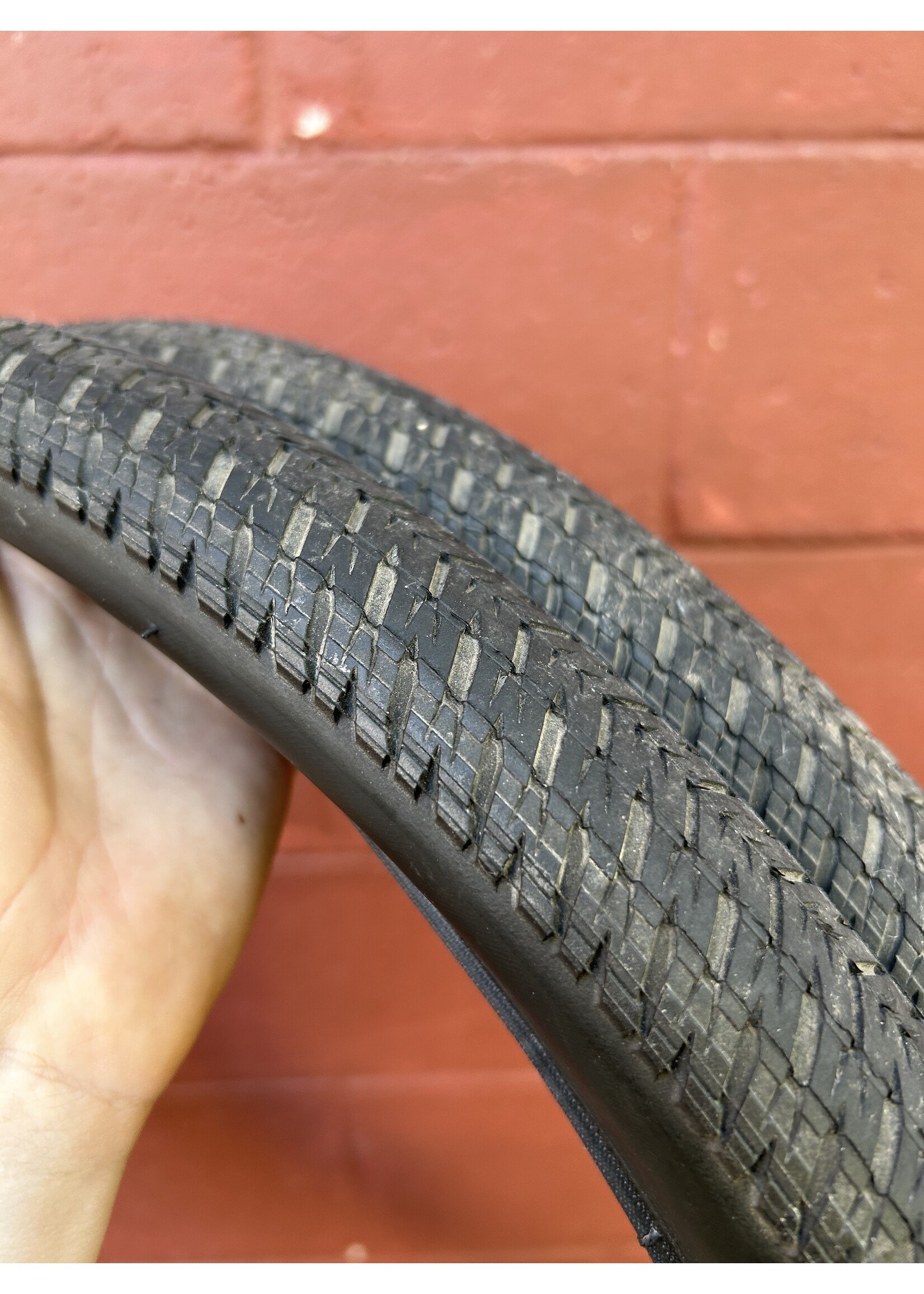 Maxxis DTH 26x2.15 Folding Bead Tires Set of 2