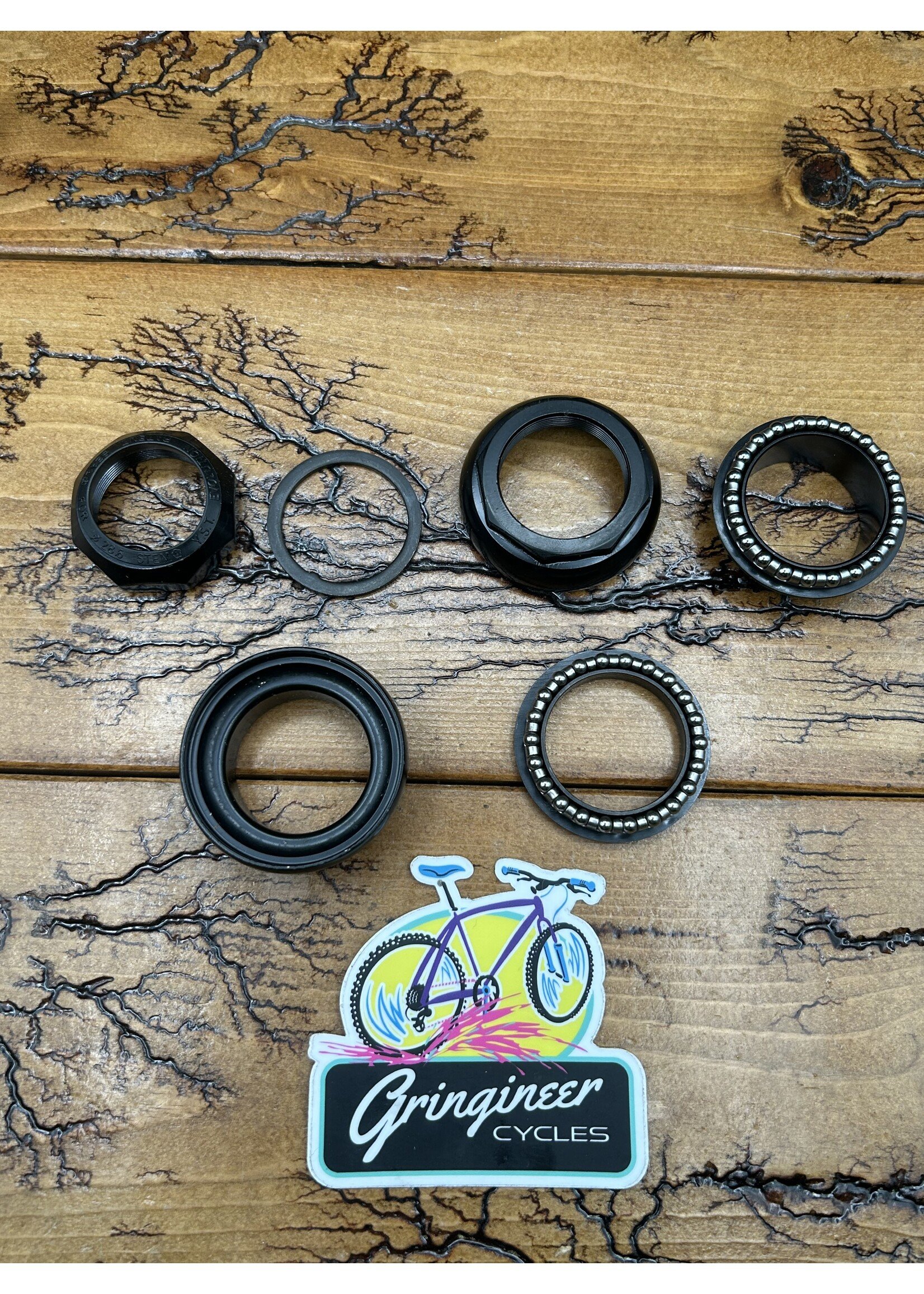 YST YST 1 1/4 Inch Oversized Black Threaded Headset NOS