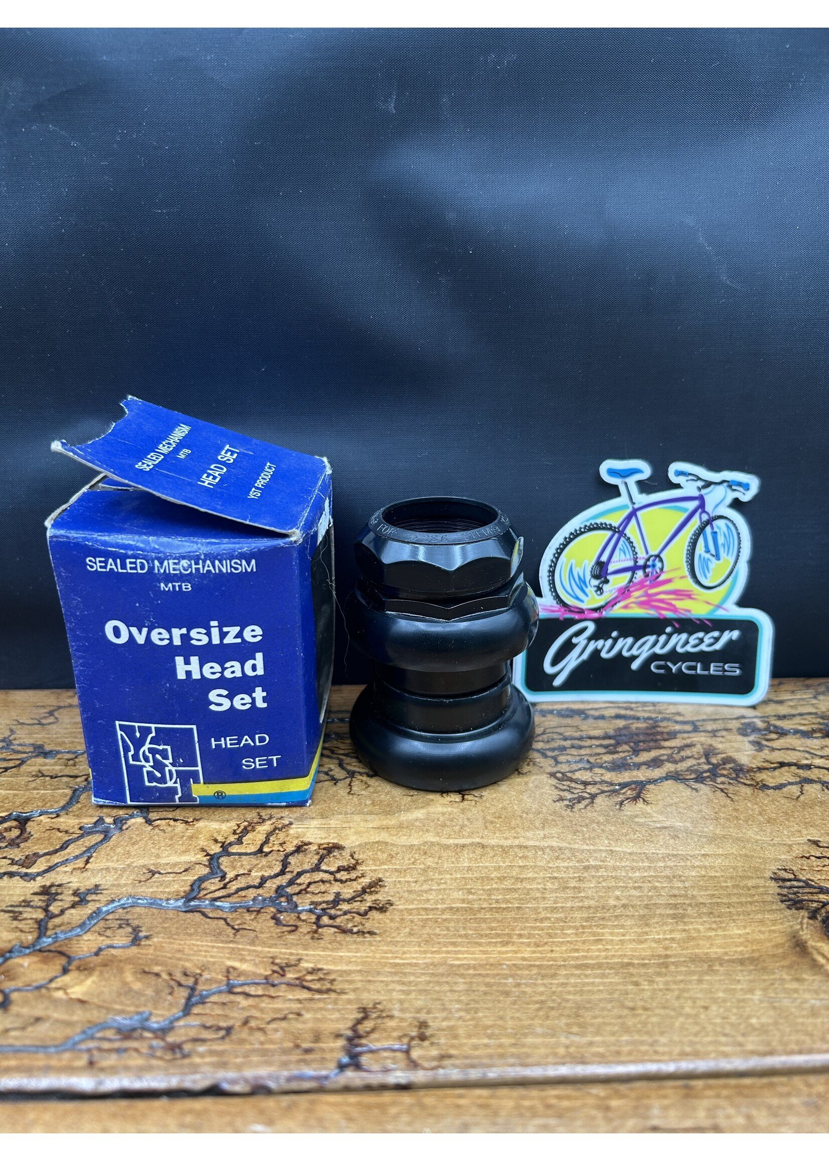 YST YST 1 1/4 Inch Oversized Black Threaded Headset NOS