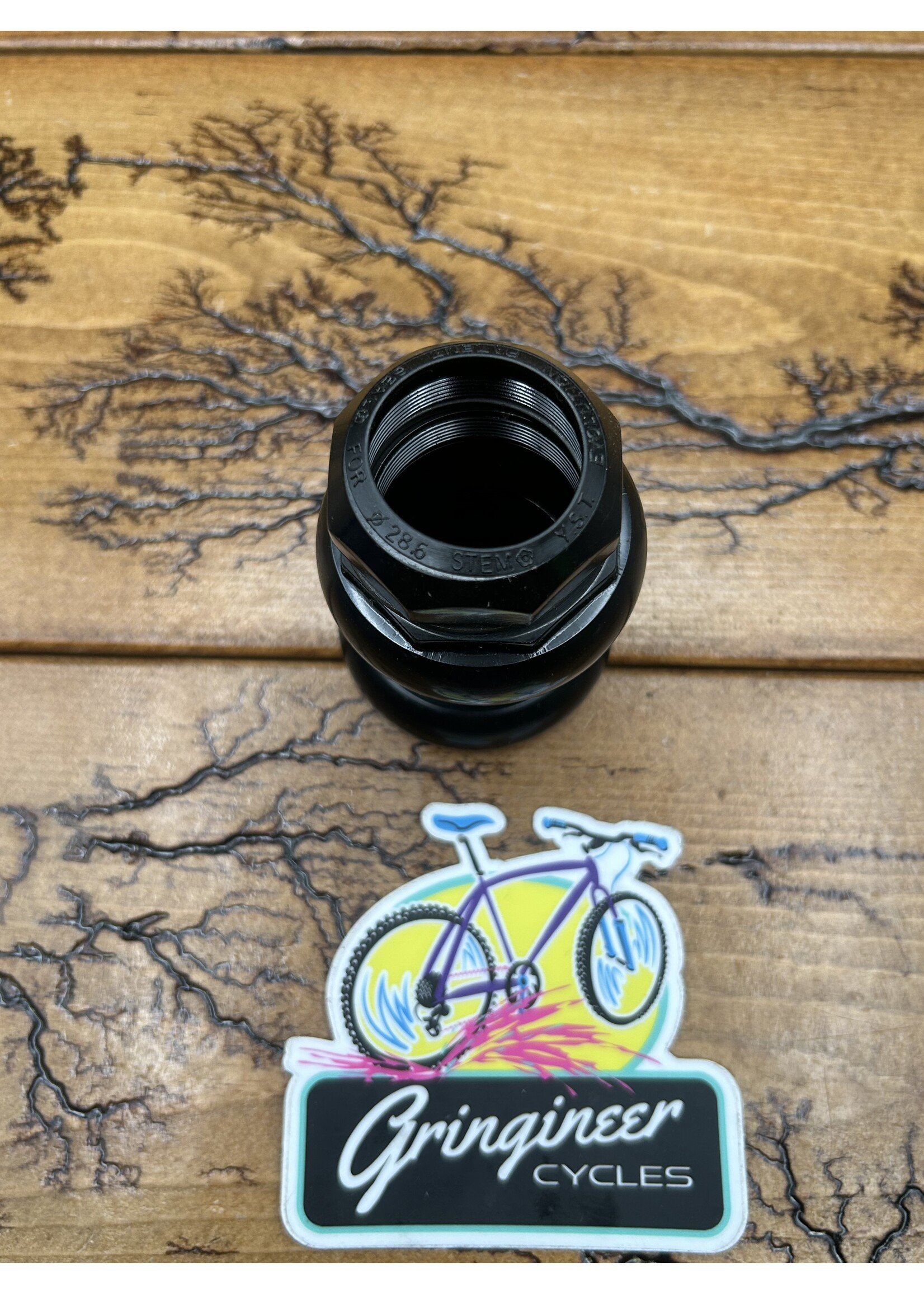 YST YST 1 1/4 Inch Oversized Black Threaded Headset NOS