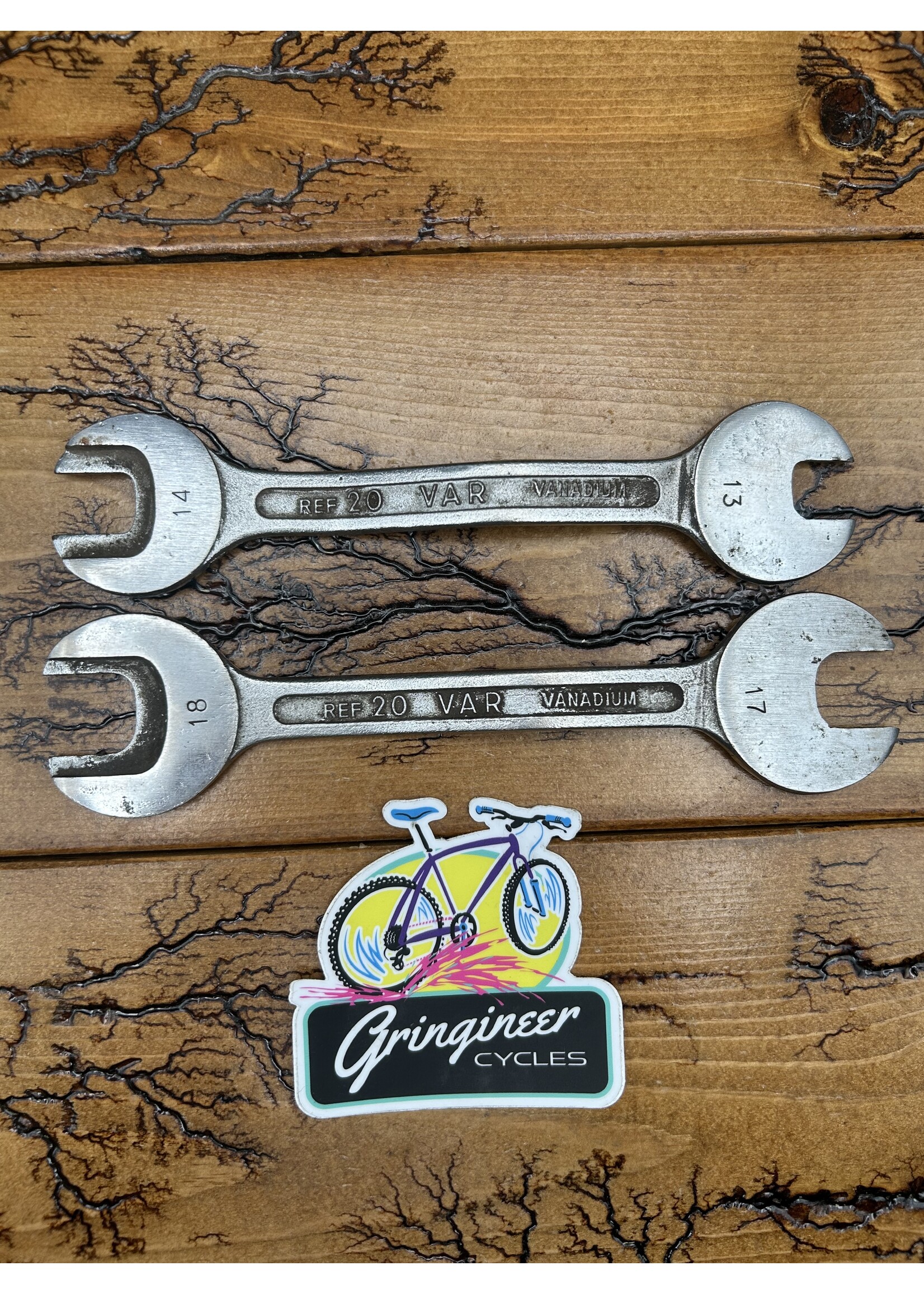 VAR VAR Cone Wrenches 13/14mm and 17/18mm Set of 2