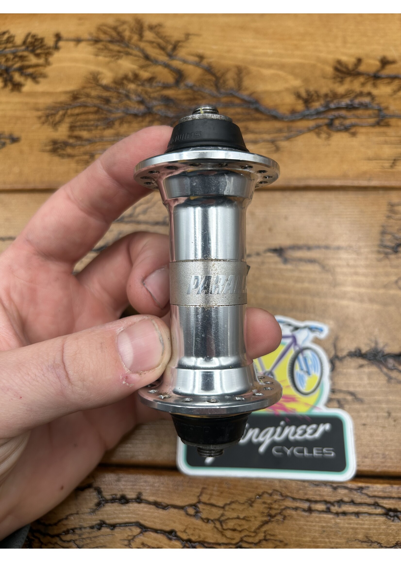 SHIMANO Shimano Deore XT HB-M737 32 Hole Front Hub