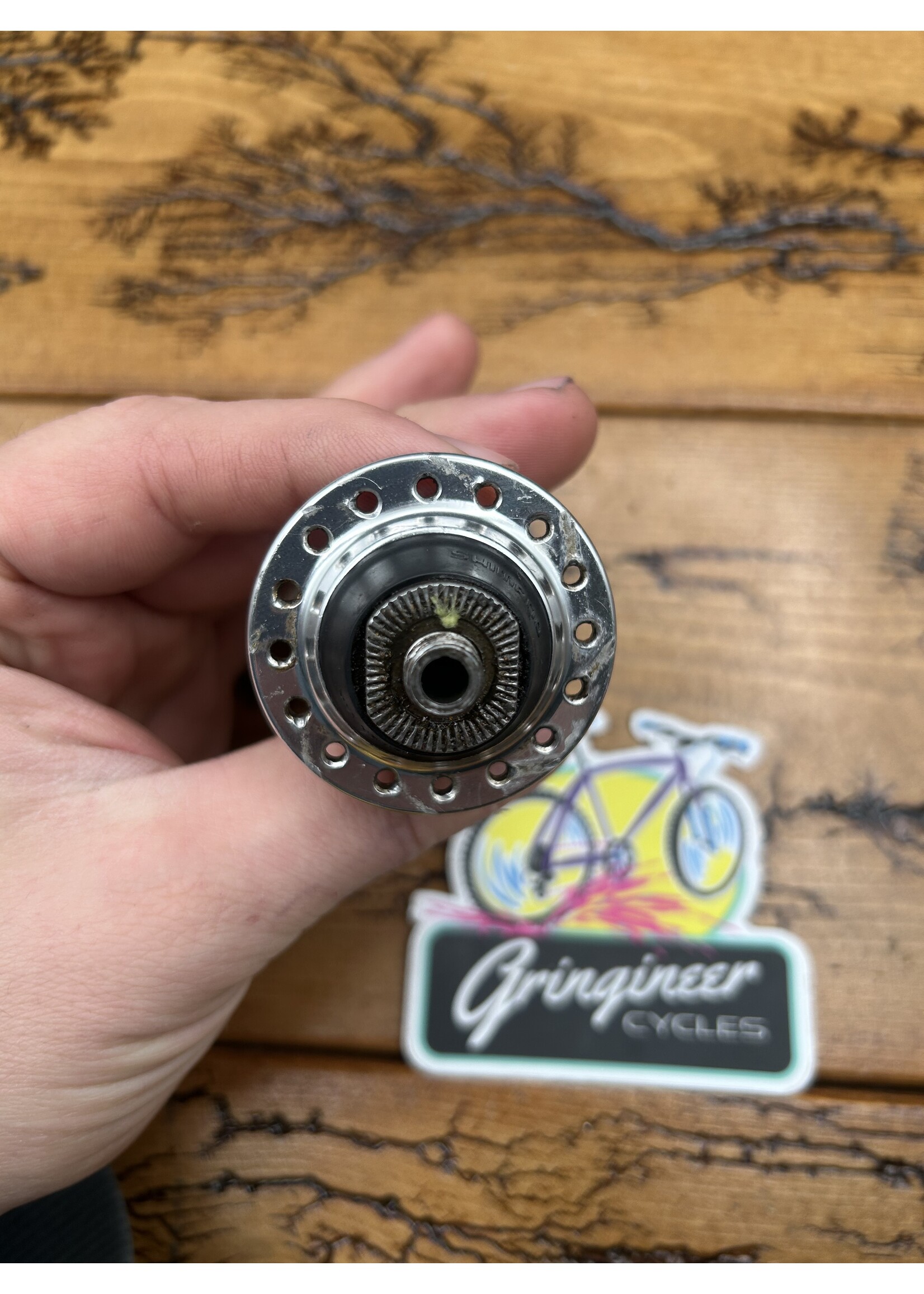 SHIMANO Shimano Deore XT HB-M737 32 Hole Front Hub