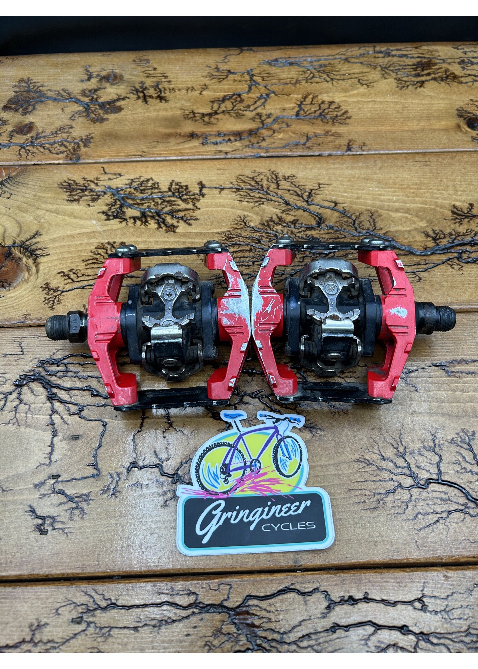 SHIMANO Shimano DX PD-M636 Red Clipless Platform Pedals