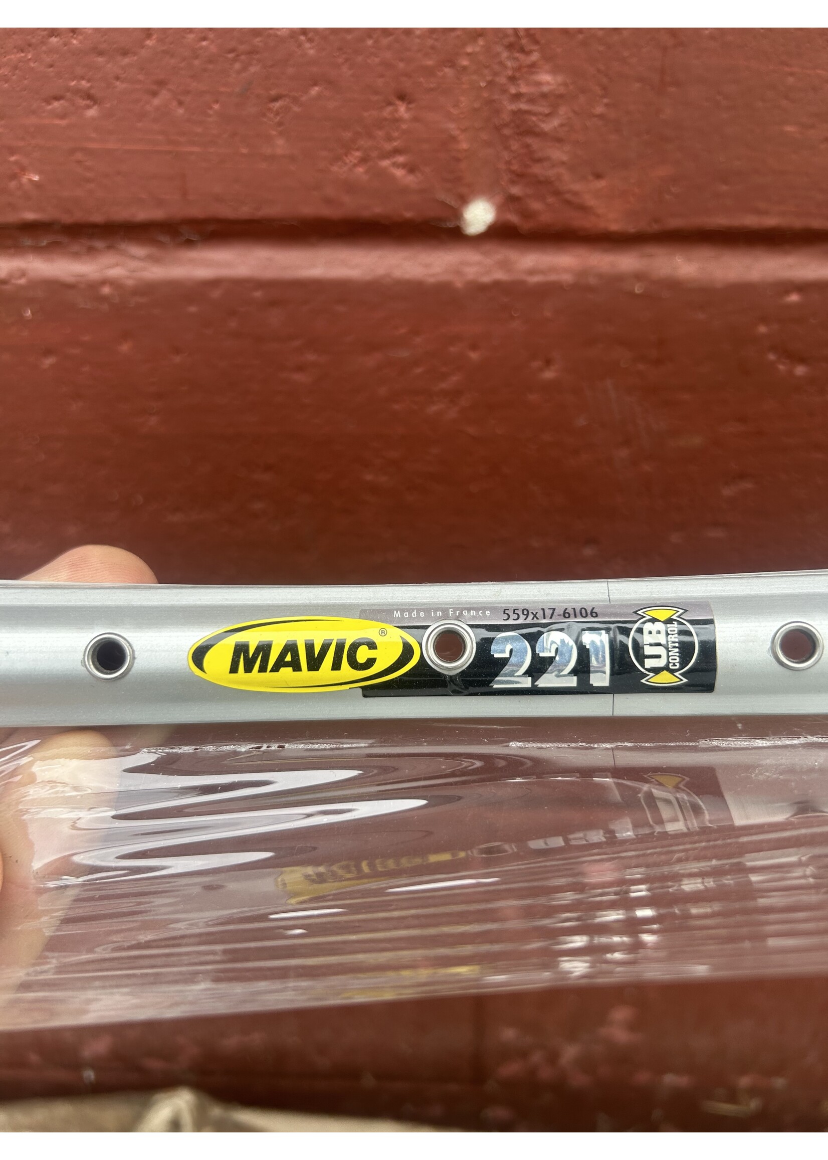 Mavic Mavic 221 26 Inch 32 Hole Silver Rim NOS