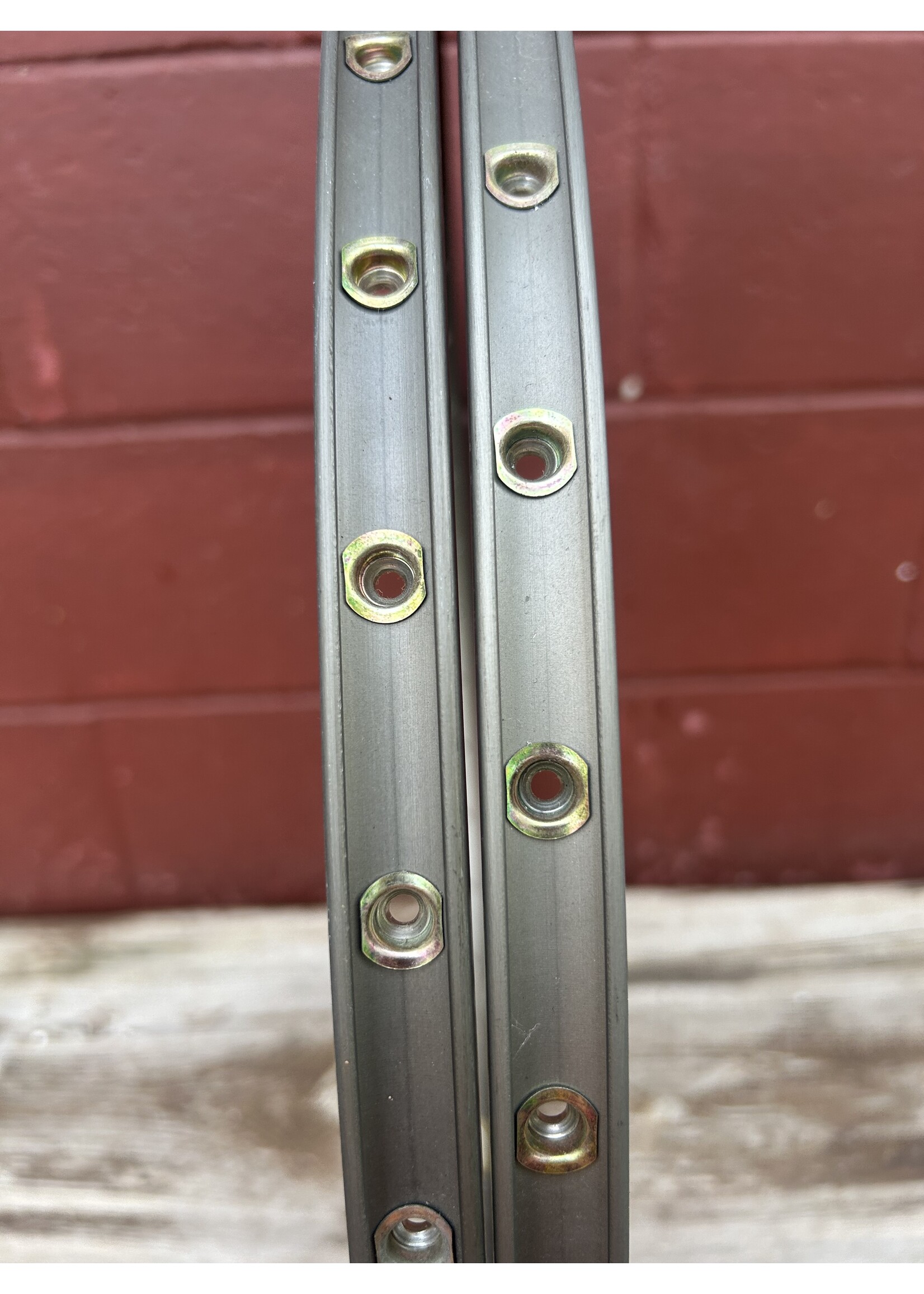 Sunrims Sun Mistral Ultra Hard Anno 26 Inch 36 Hole Rims Set Of 2 NOS