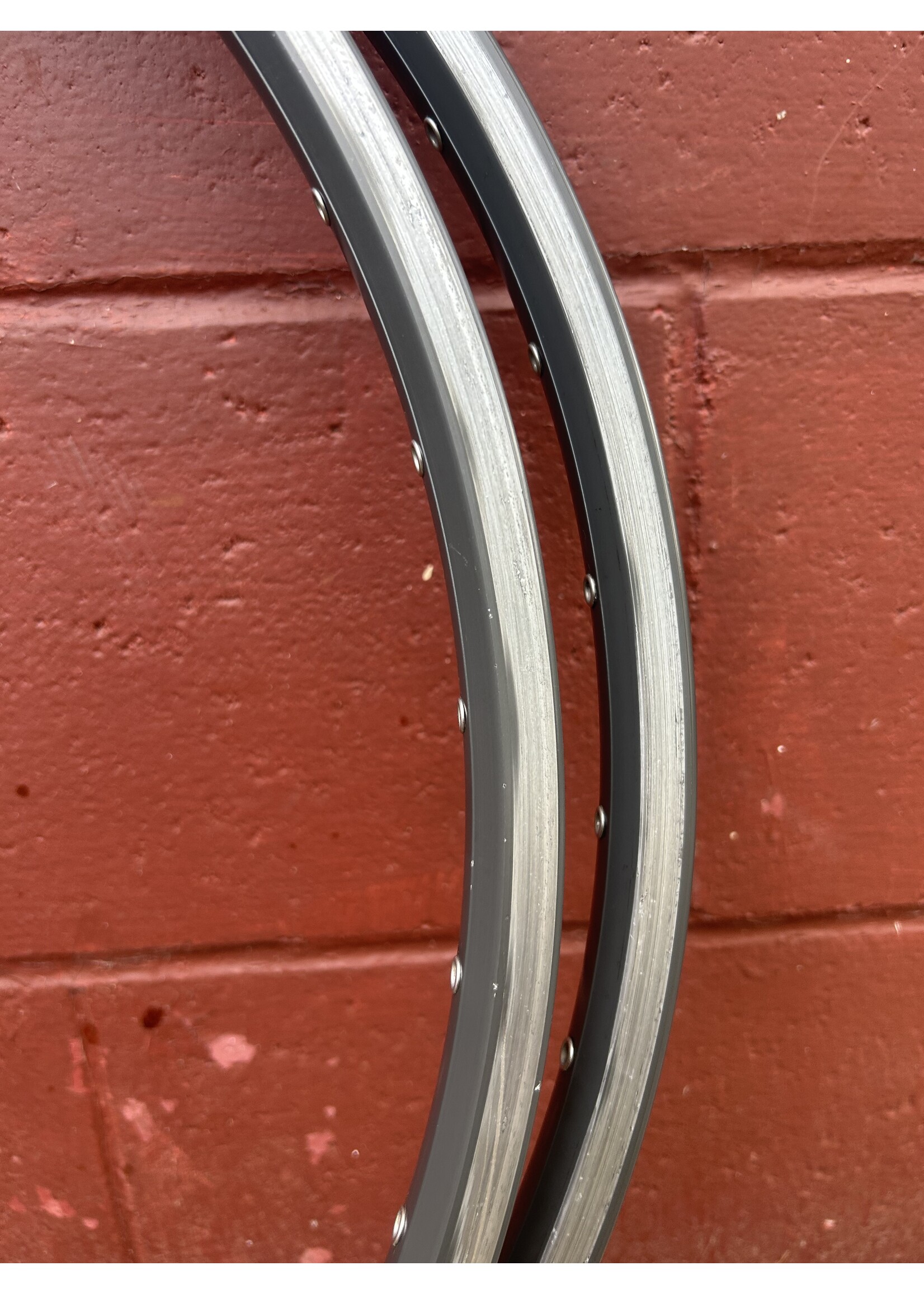Mavic Mavic X517 Gray 32 Hole 26 Inch Set of 2 Rims