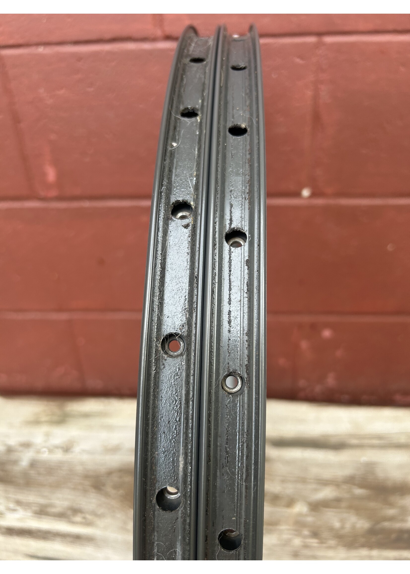 Mavic Mavic X517 Gray 32 Hole 26 Inch Set of 2 Rims