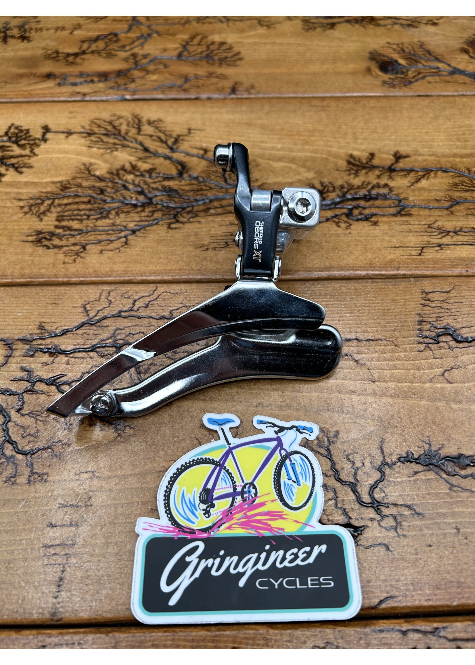 SHIMANO Shimano Deore XT FD-M735 31.8mm Front Derailleur NOS