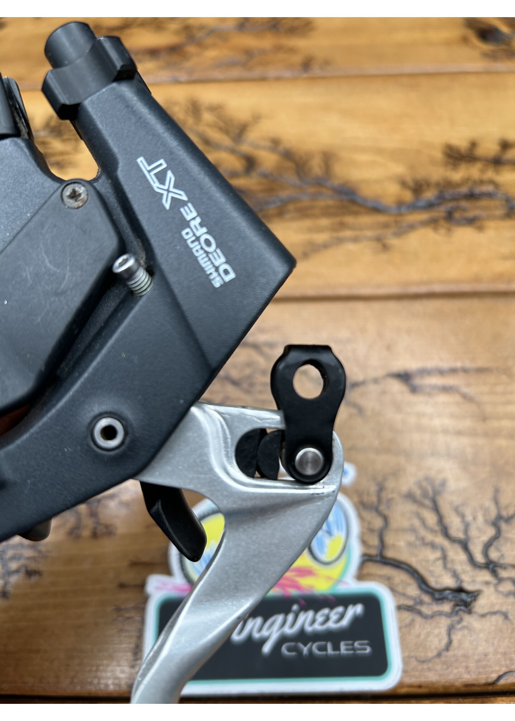 SHIMANO Shimano Deore XT ST-M739 8 Speed Right Shifter