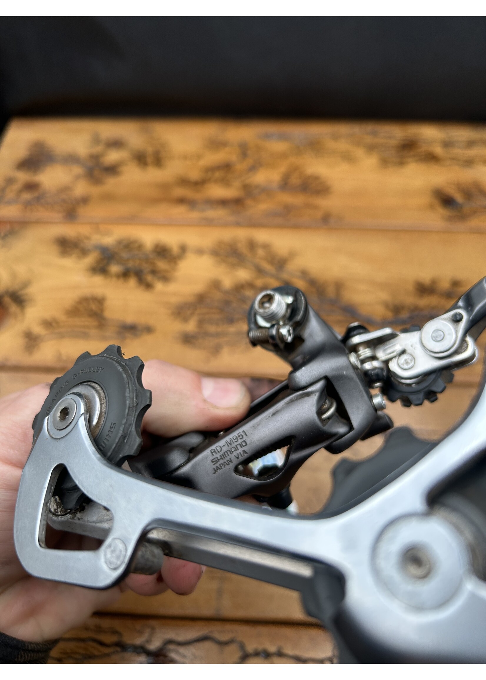 SHIMANO Shimano XTR RD-M951 Short Cage Rapid Rise Rear Derailleur