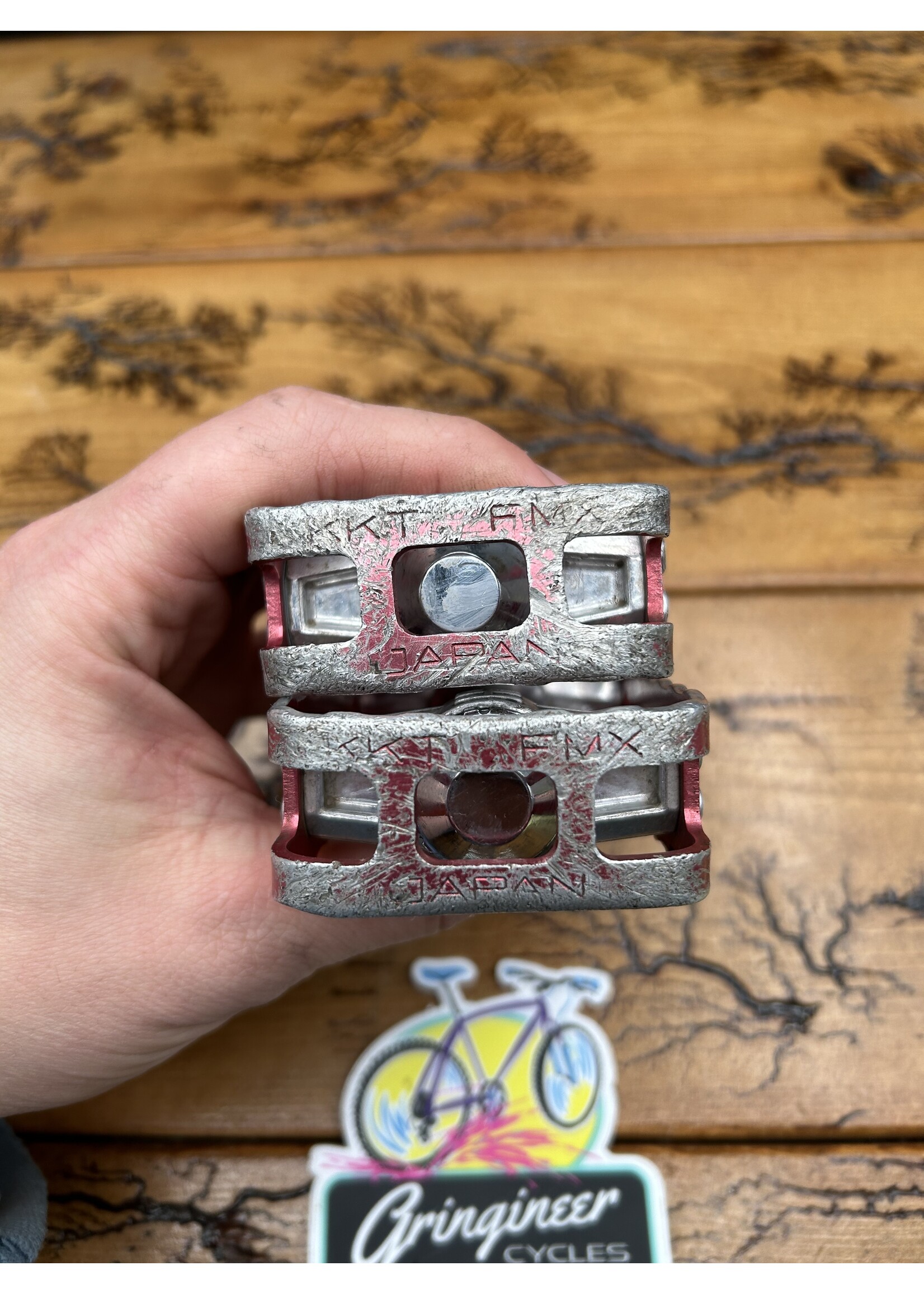 KKT KKT Lightning Red 9/16 Pedals