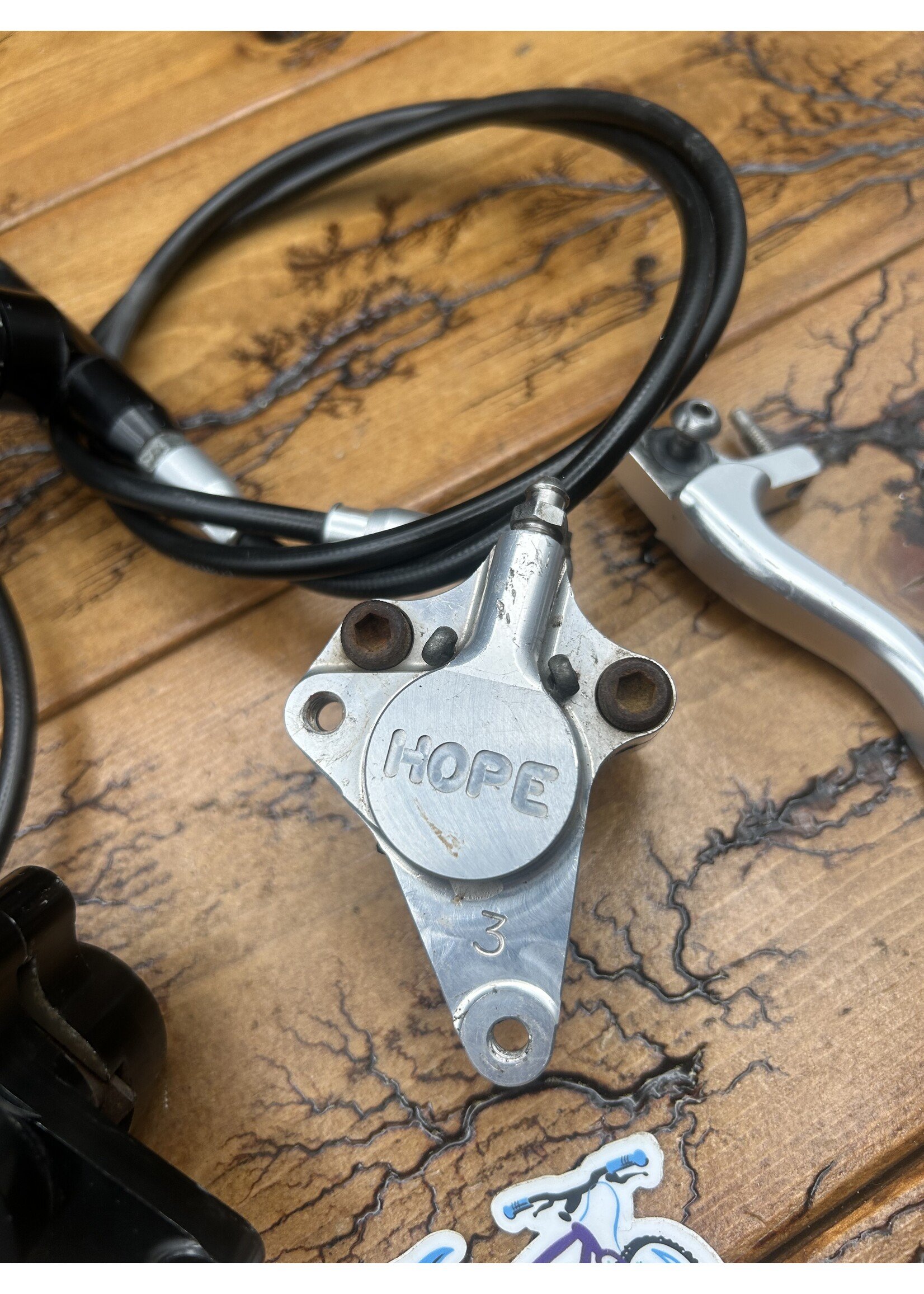 Hope Hope C2 Sport Disc Brake Calipers and Lever Parts
