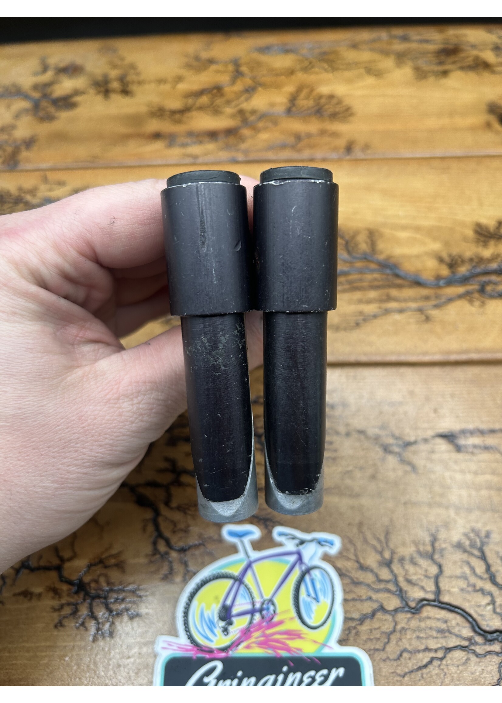 Control Tech Control Tech Black Short Expander Plug Style Bar Ends