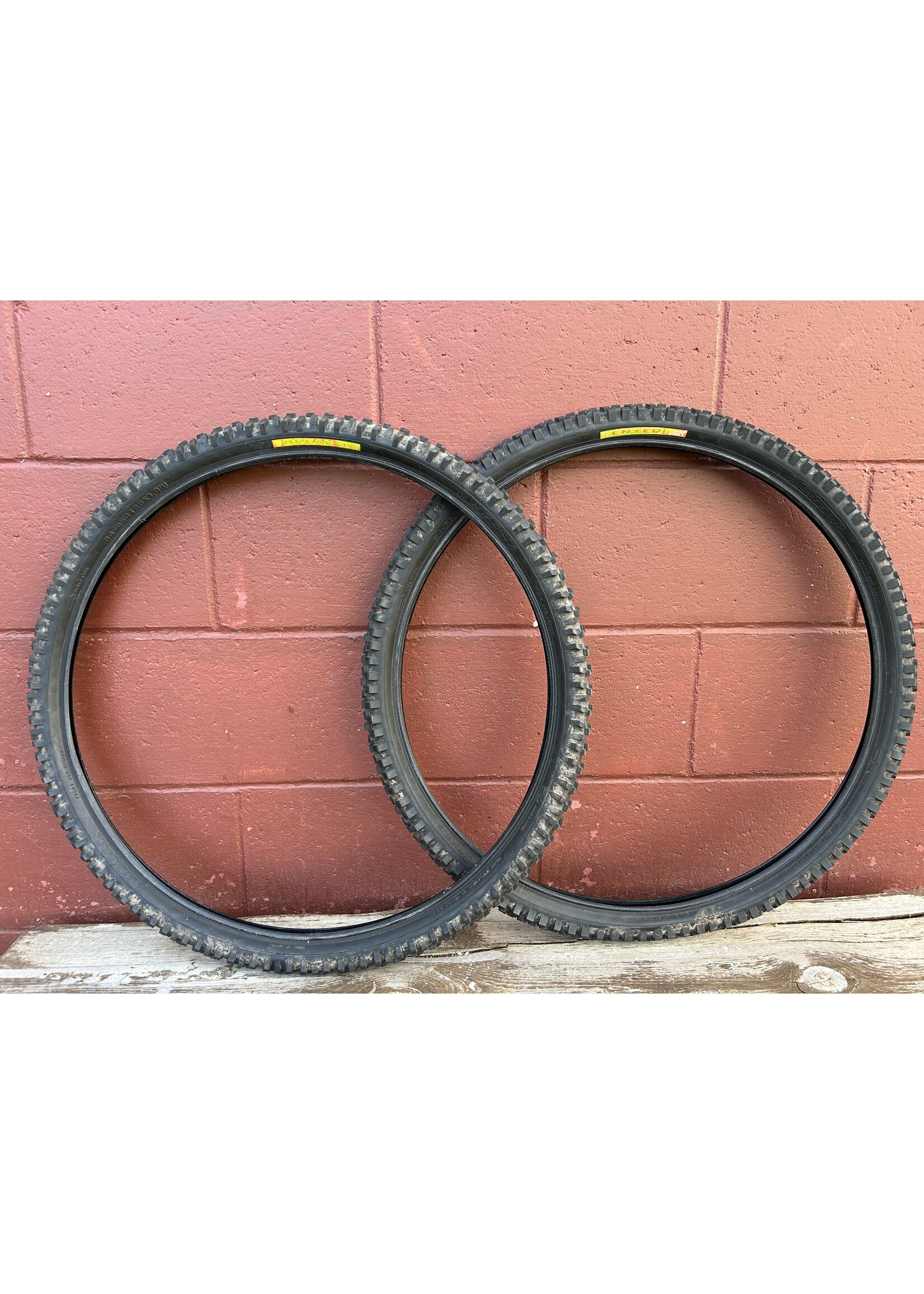 Kona Kona Break And Enter 26x1.98 Tires Set of 2