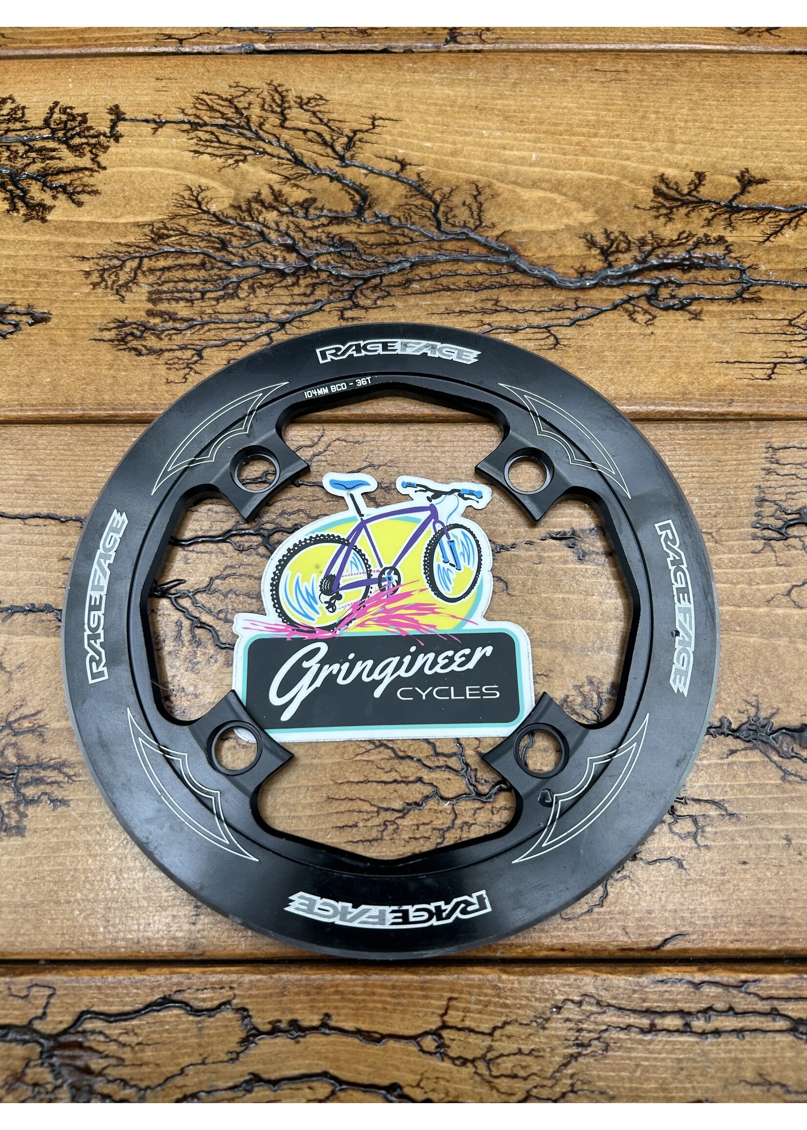 Raceface Raceface 4 Bolt 104BCD 36 Tooth Bash Guard