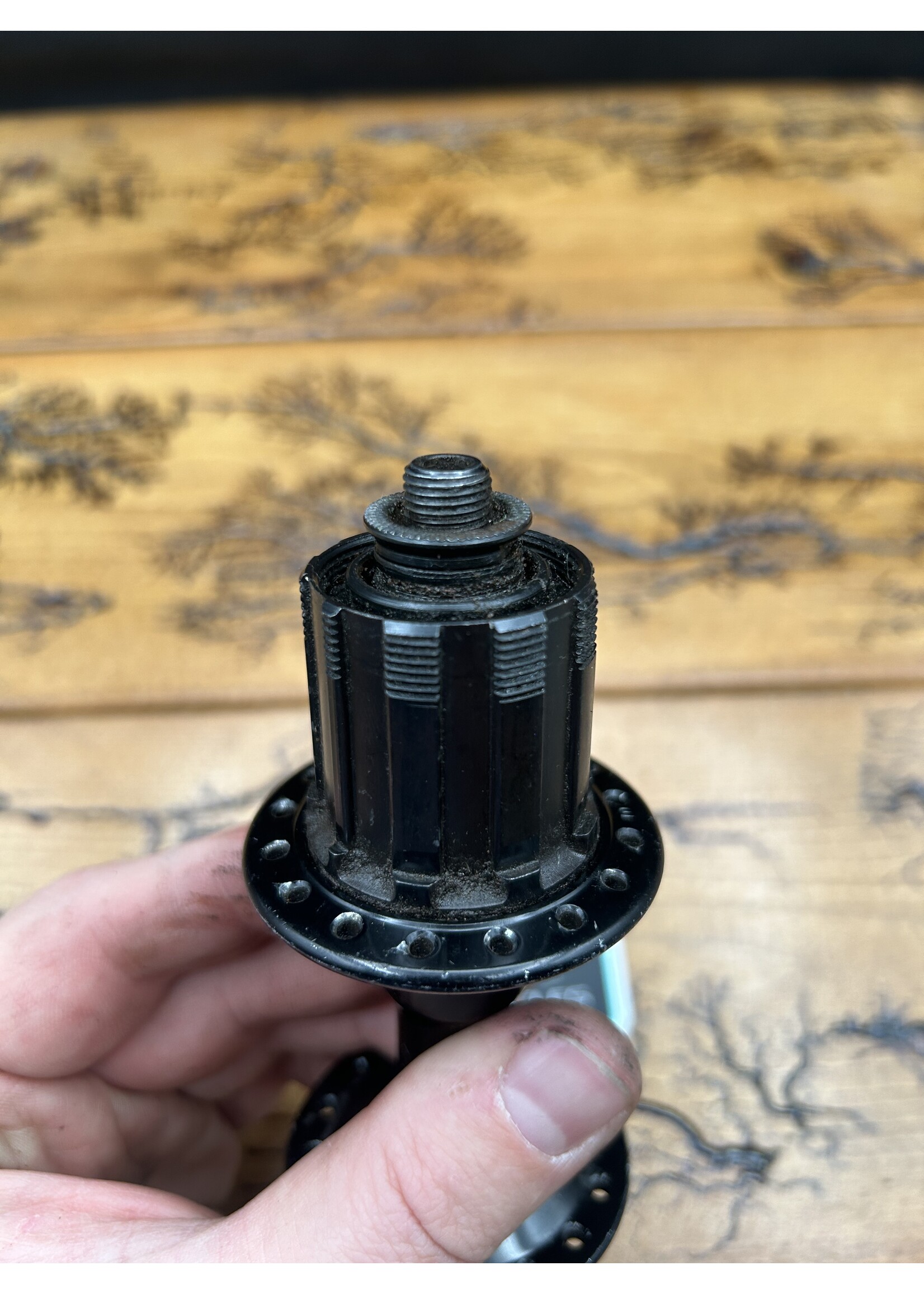 SHIMANO Shimano Deore XT FH-M732 Black 32 Hole 135mm Rear Hub