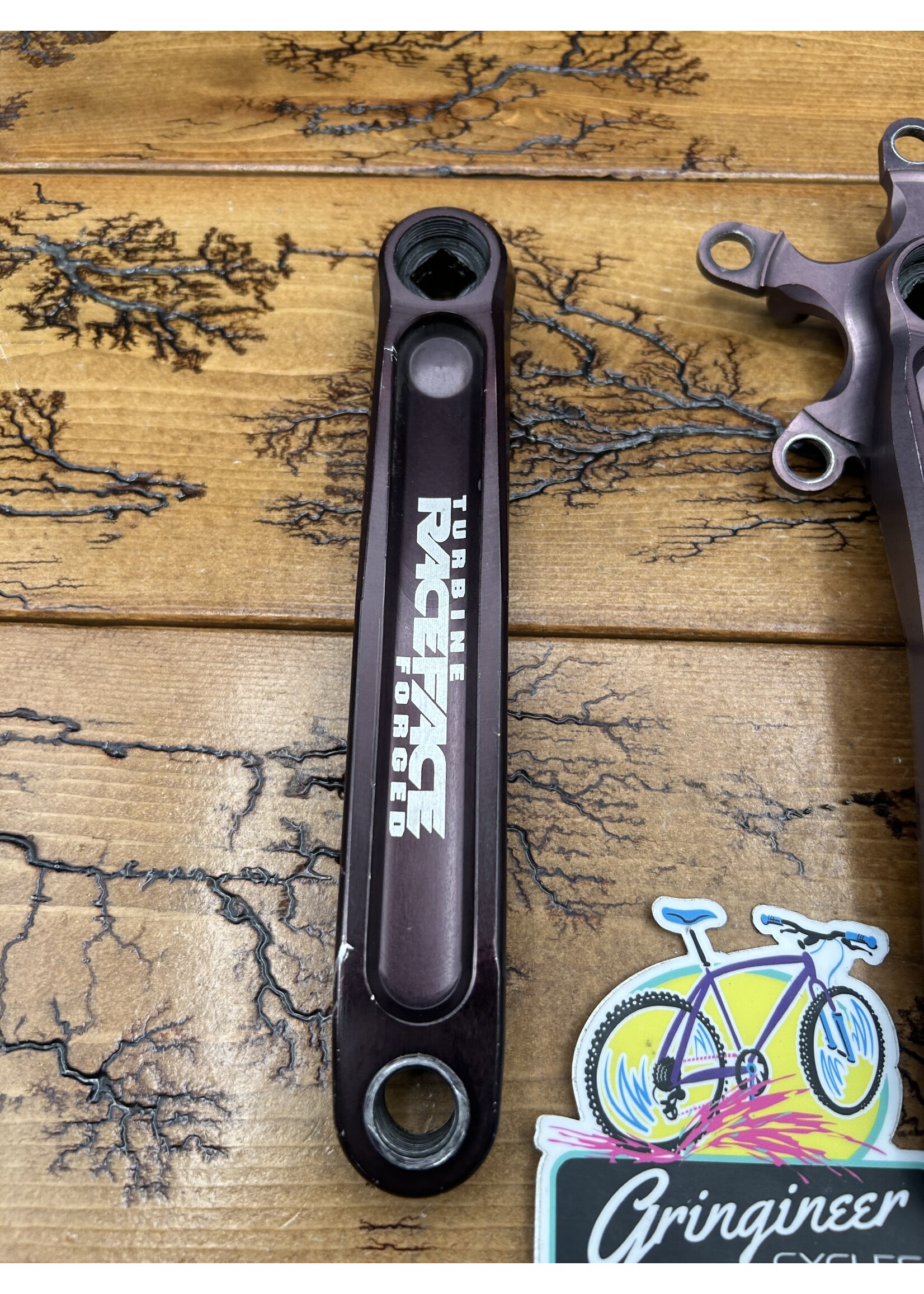 Raceface Raceface Forged Black ( Faded) 175mm Square Taper Crankarms