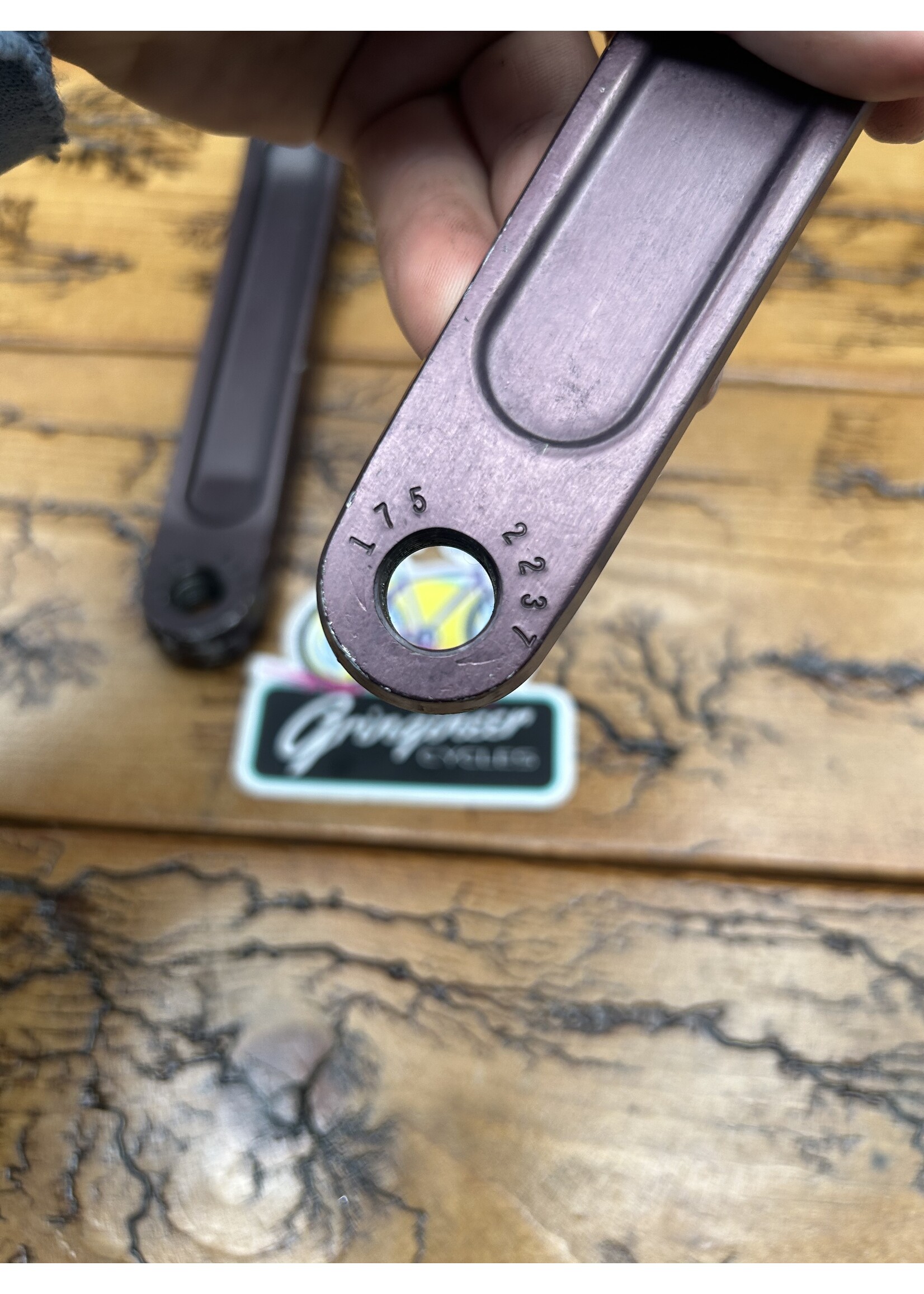 Raceface Raceface Forged Black ( Faded) 175mm Square Taper Crankarms