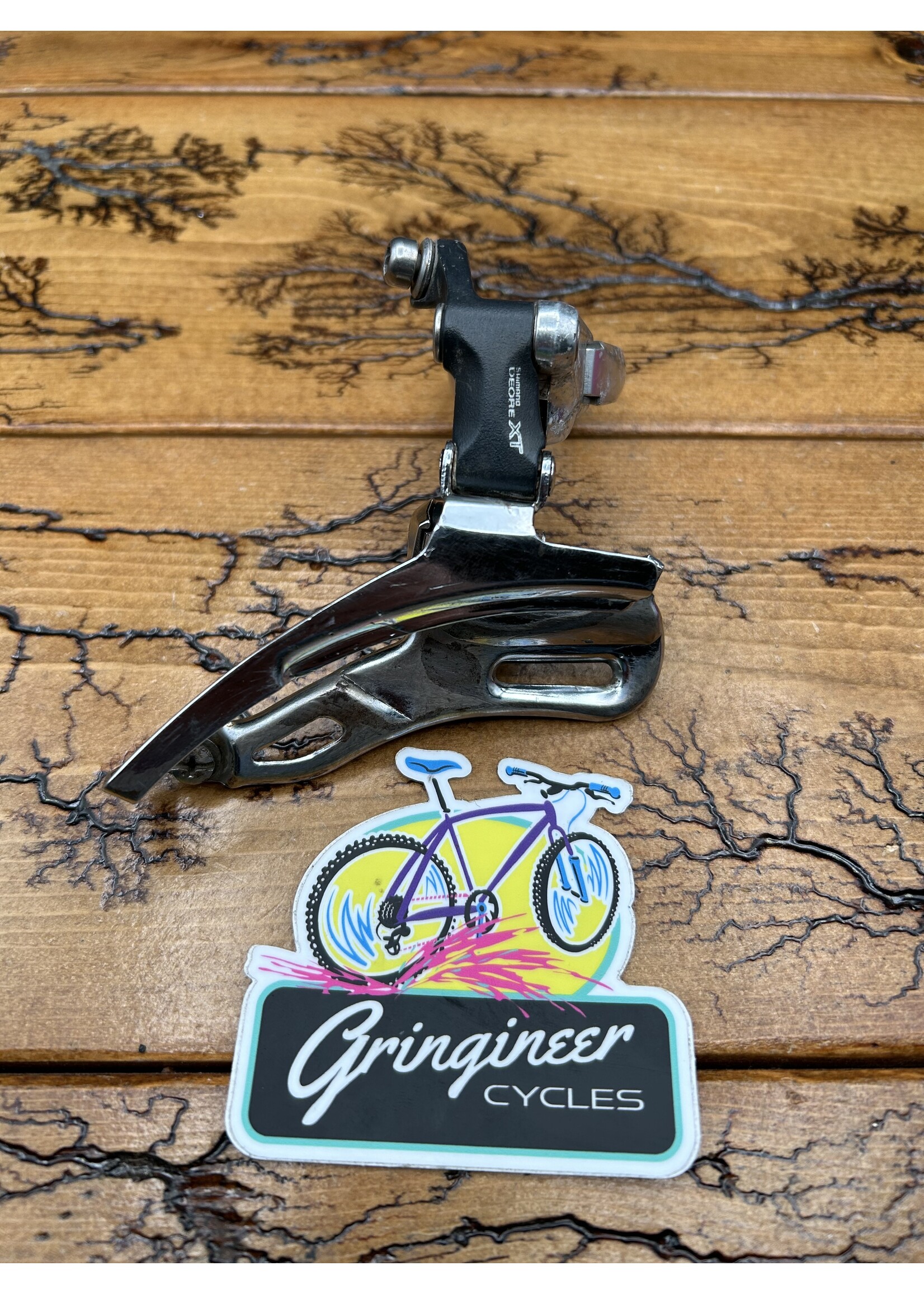 SHIMANO Shimano Deore XT FD-M737 31.8mm Clamp Bottom Pull Front Derailleur