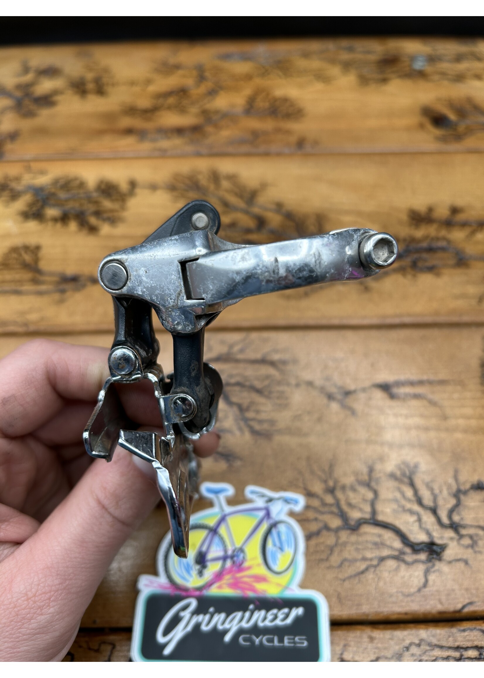 SHIMANO Shimano Deore XT FD-M737 31.8mm Clamp Bottom Pull Front Derailleur