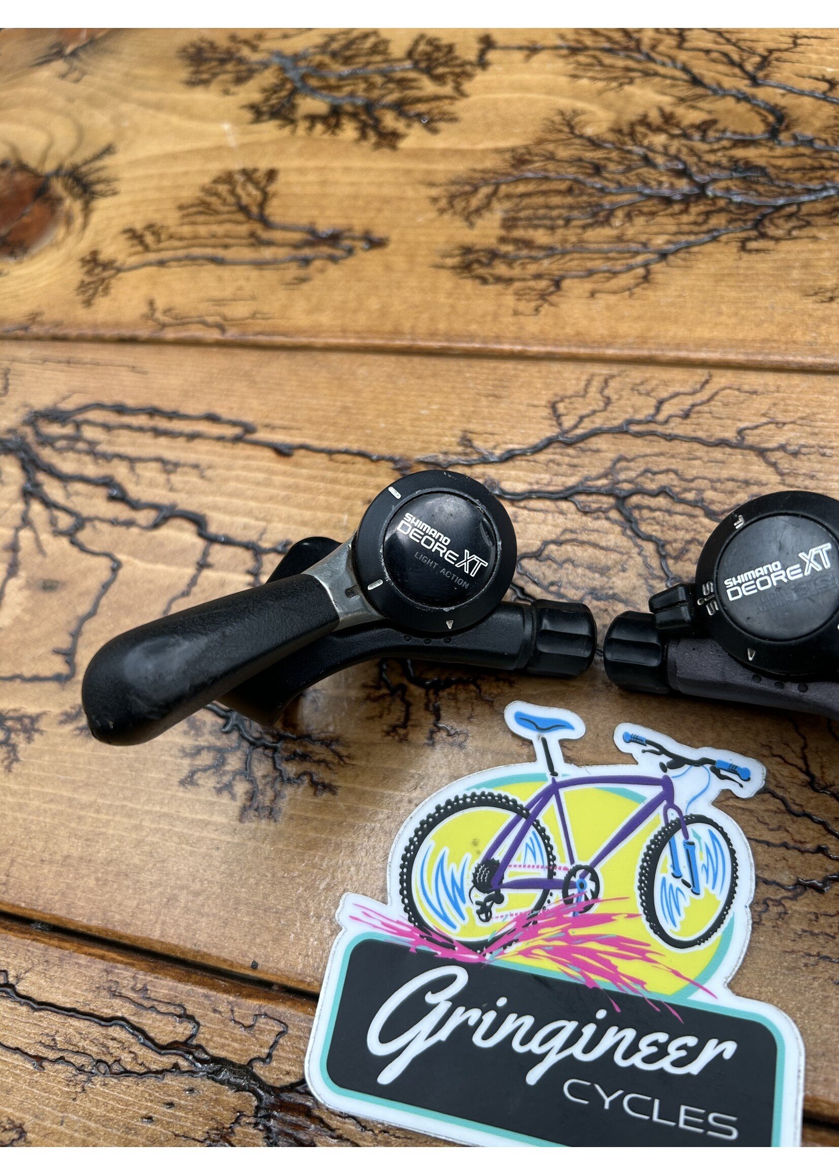 SHIMANO Shimano Deore XT SL-M730 3x6 Thumb Shifter Set