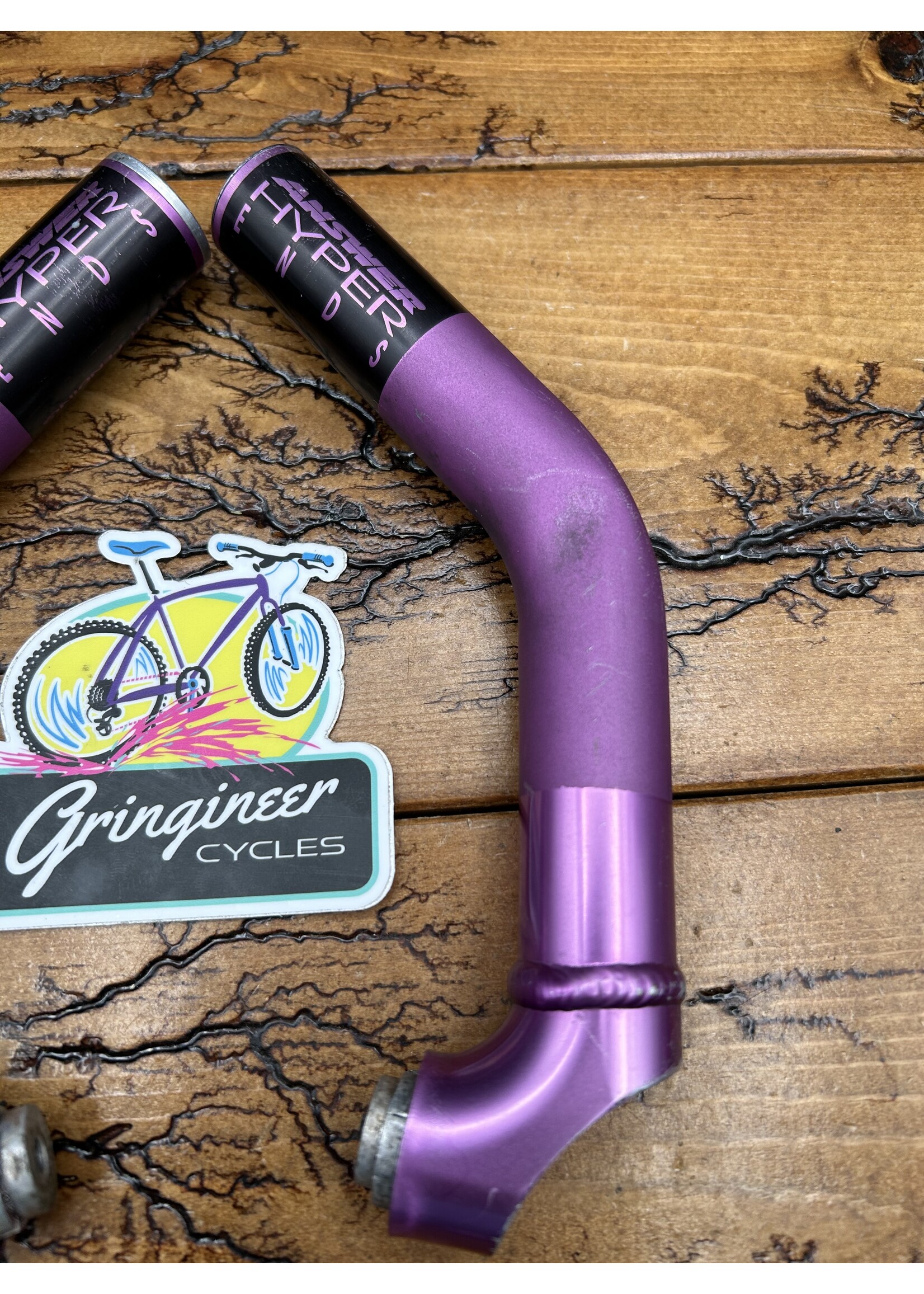 Answer Answer Purple Hyper Ends Barends