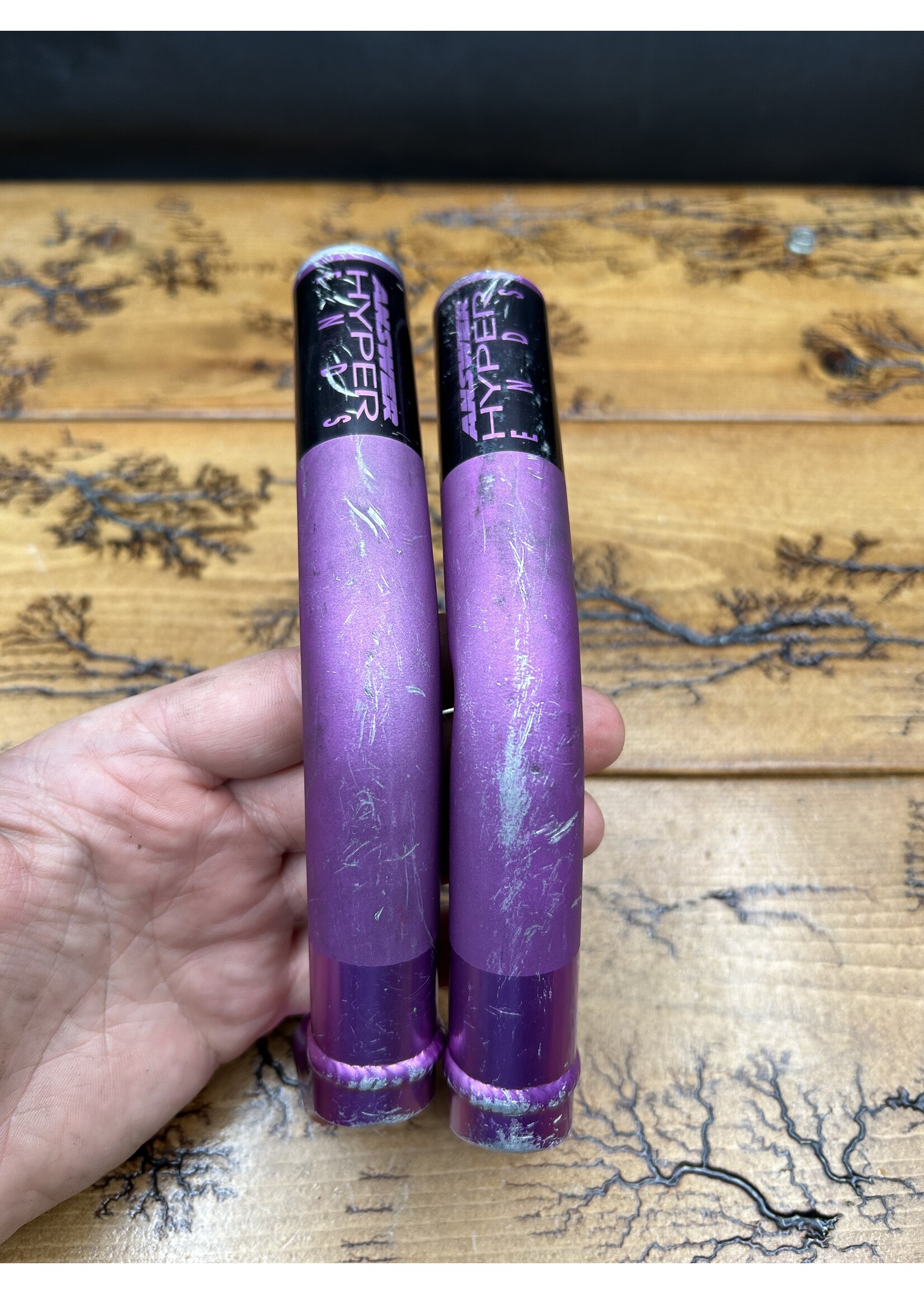 Answer Answer Purple Hyper Ends Barends