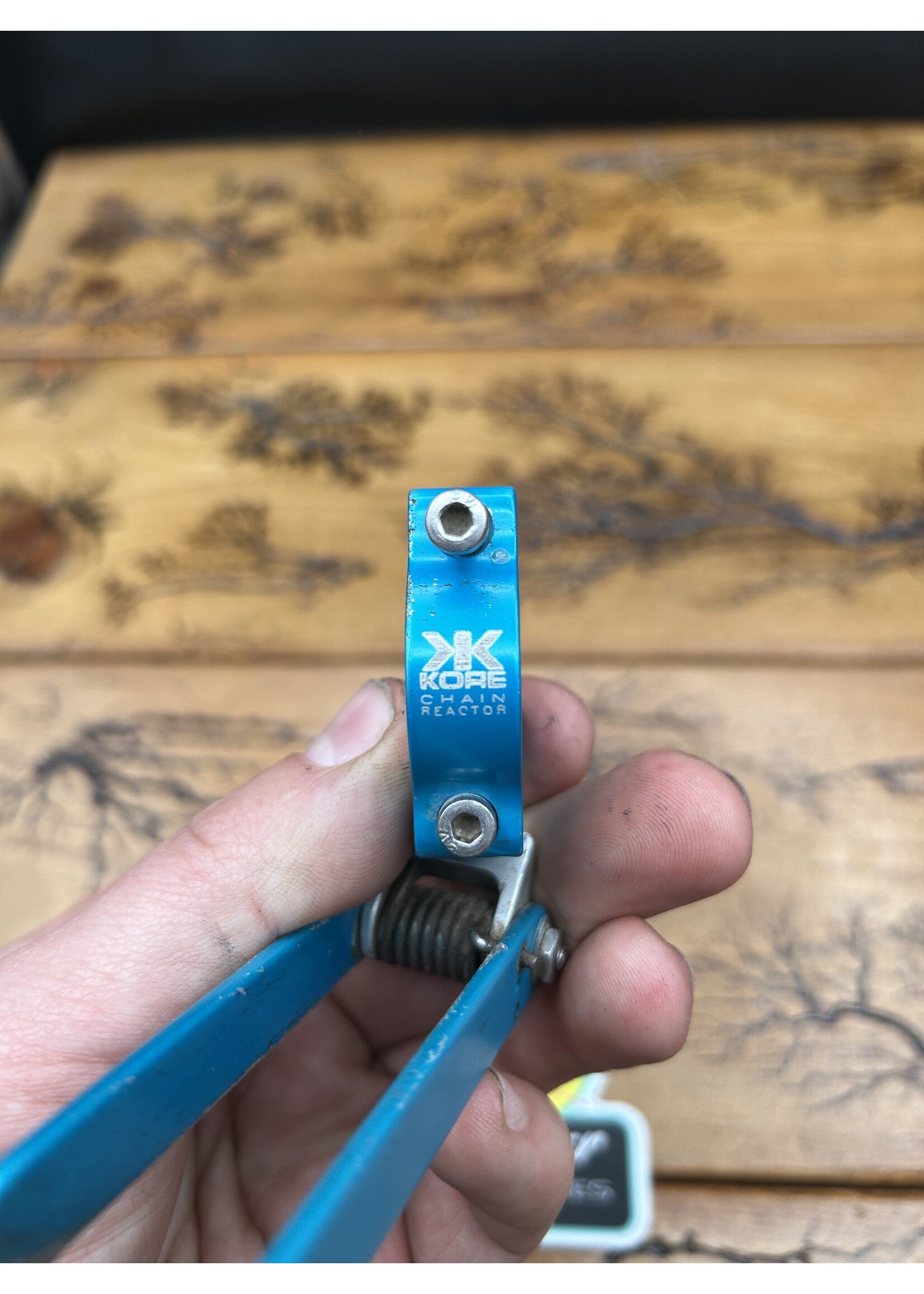 Kore Kore Turquoise Chain Reactor Chain Guide