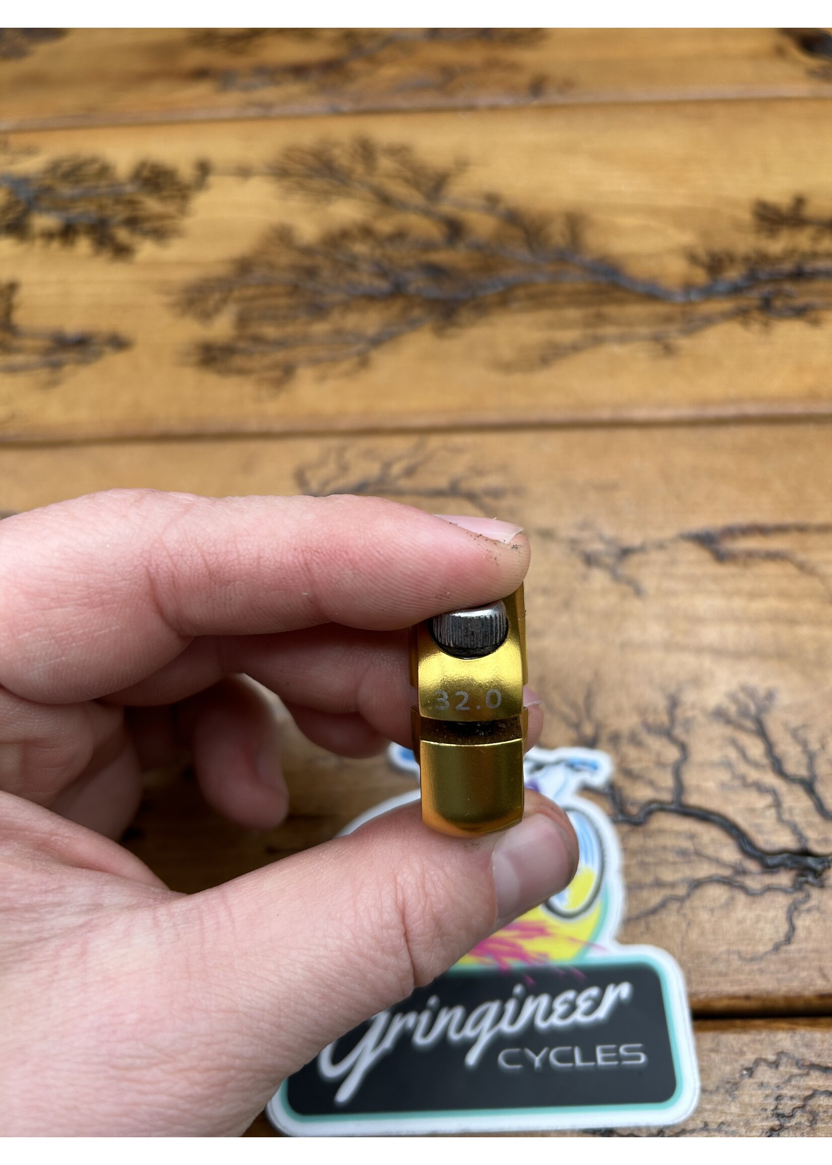 Salsa Salsa 32.0mm Gold Lip Lock Seatpost Clamp