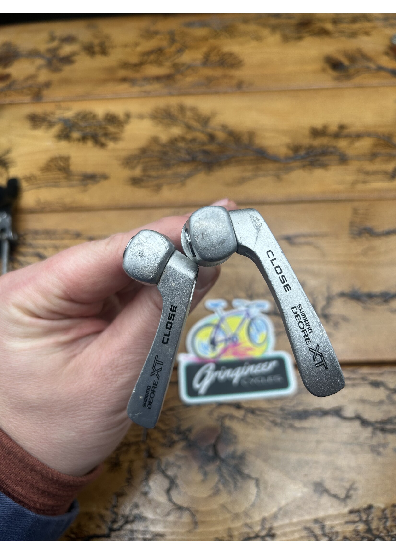 SHIMANO Shimano Deore XT Quick Release Skewers