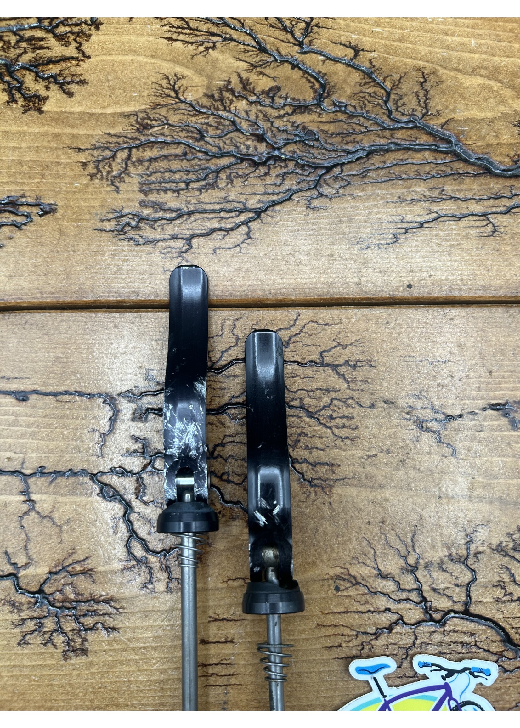 Salsa Black No Logo Quick Release Skewer Set