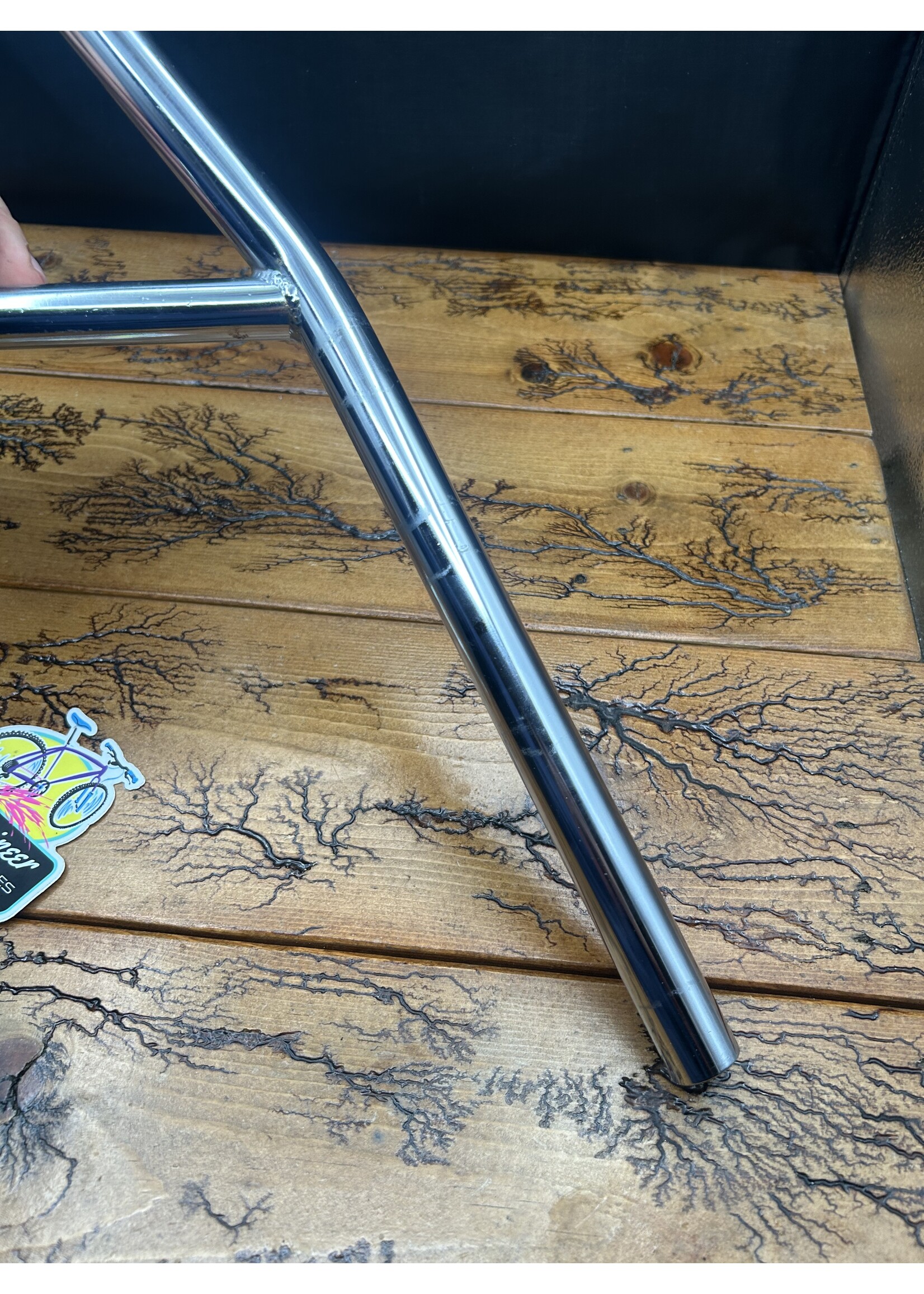 HL HL 695mm 21.1mm Chrome Bullmoose Handlebar