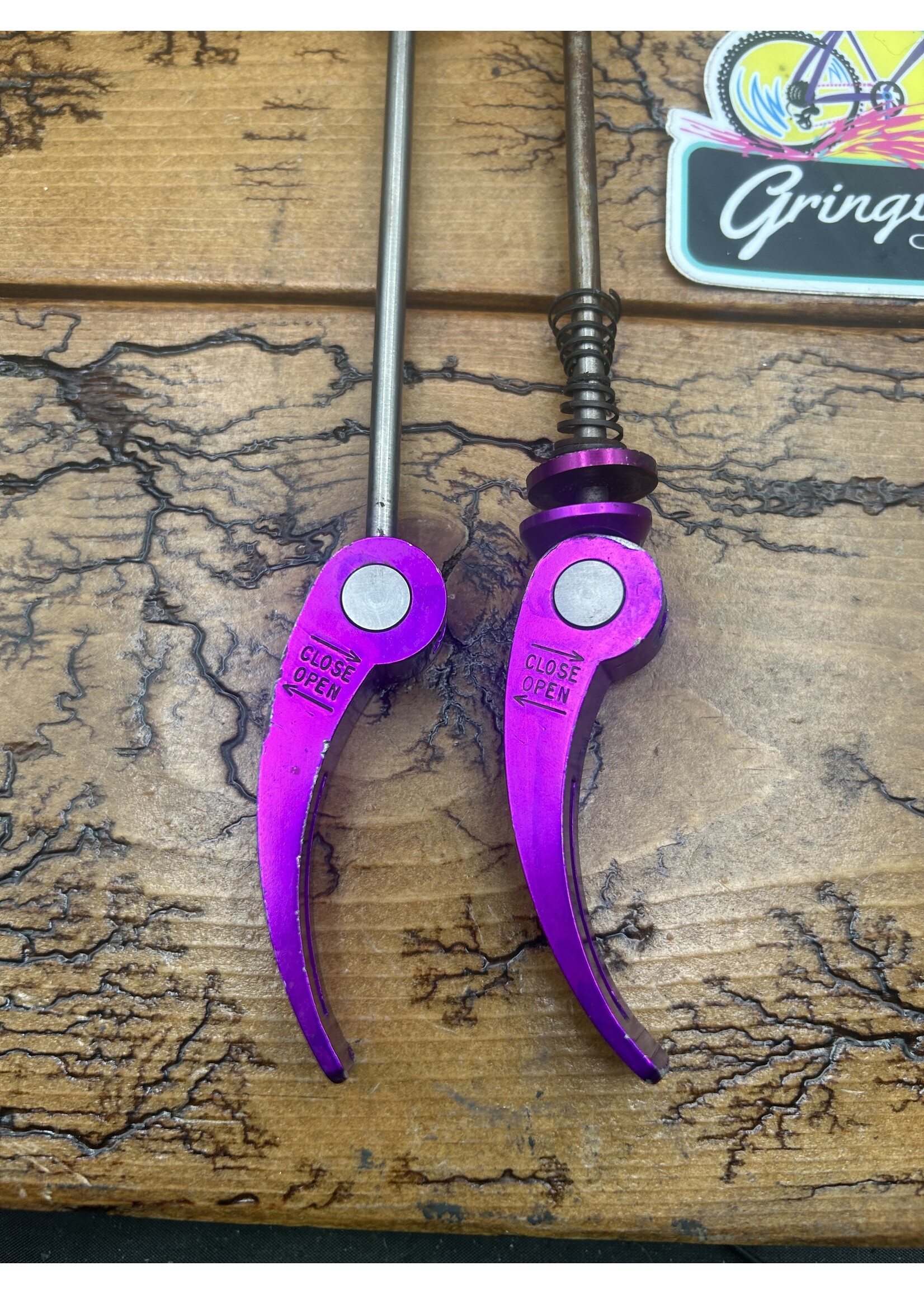 GT GT Purple Anodized Titanium Quick Release Skewers
