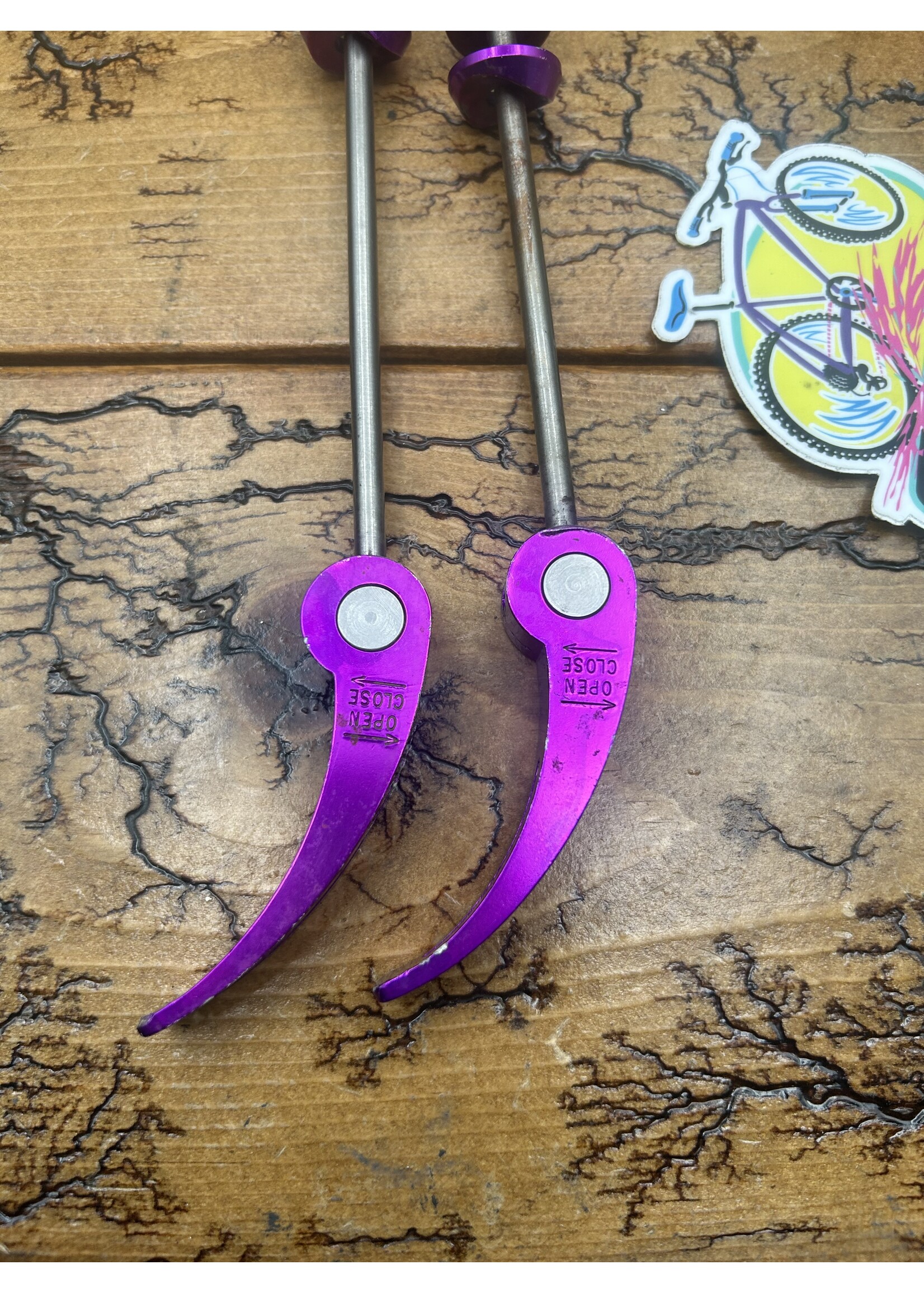 GT GT Purple Anodized Titanium Quick Release Skewers