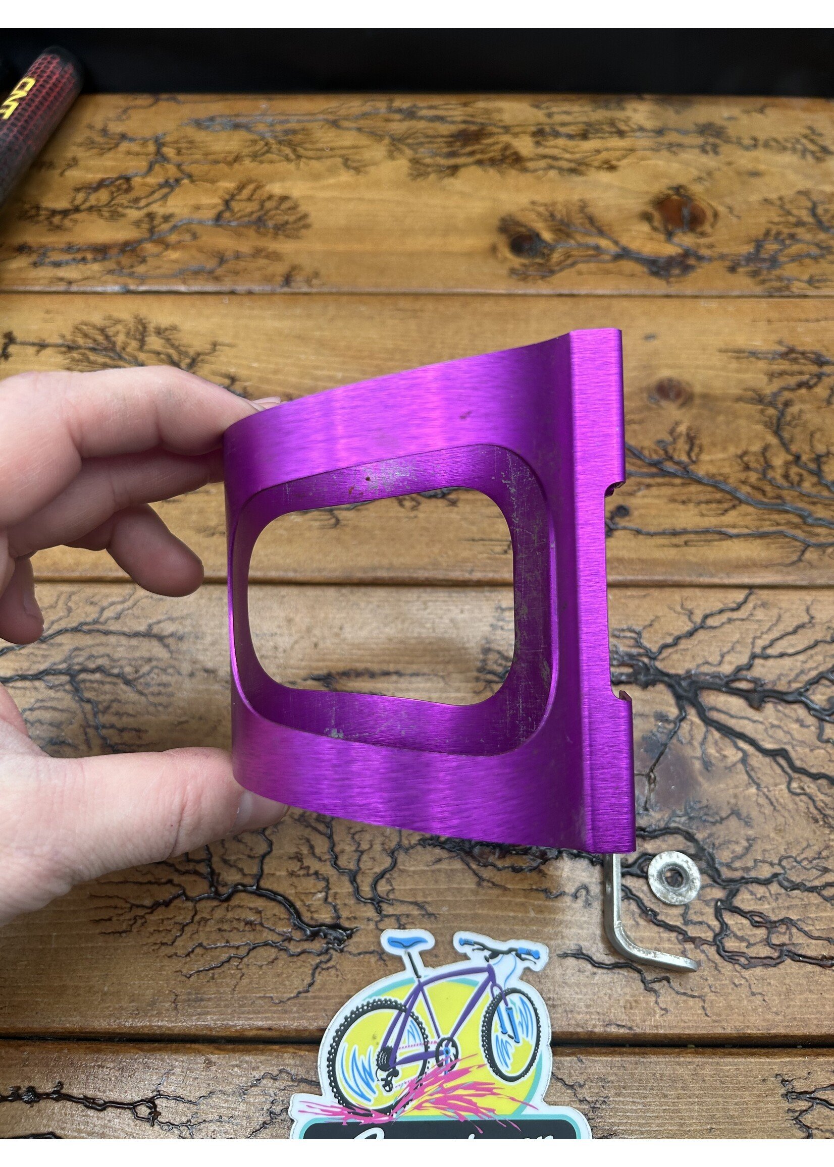 Ringle Ringle H2O Purple Anodized Water Bottle Cage