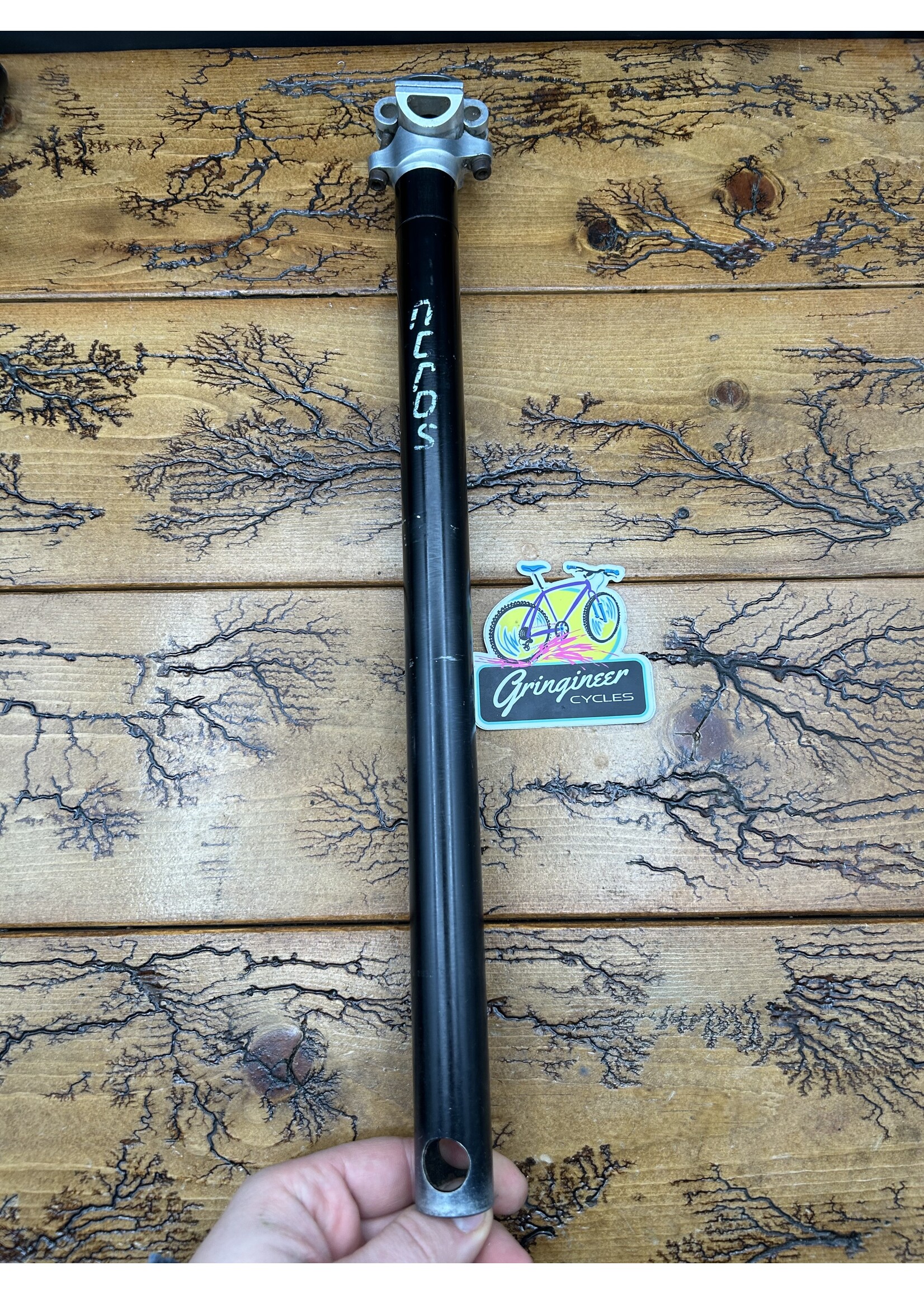 Syncros Syncros  27.0mm Black Seatpost 27.0mmx425