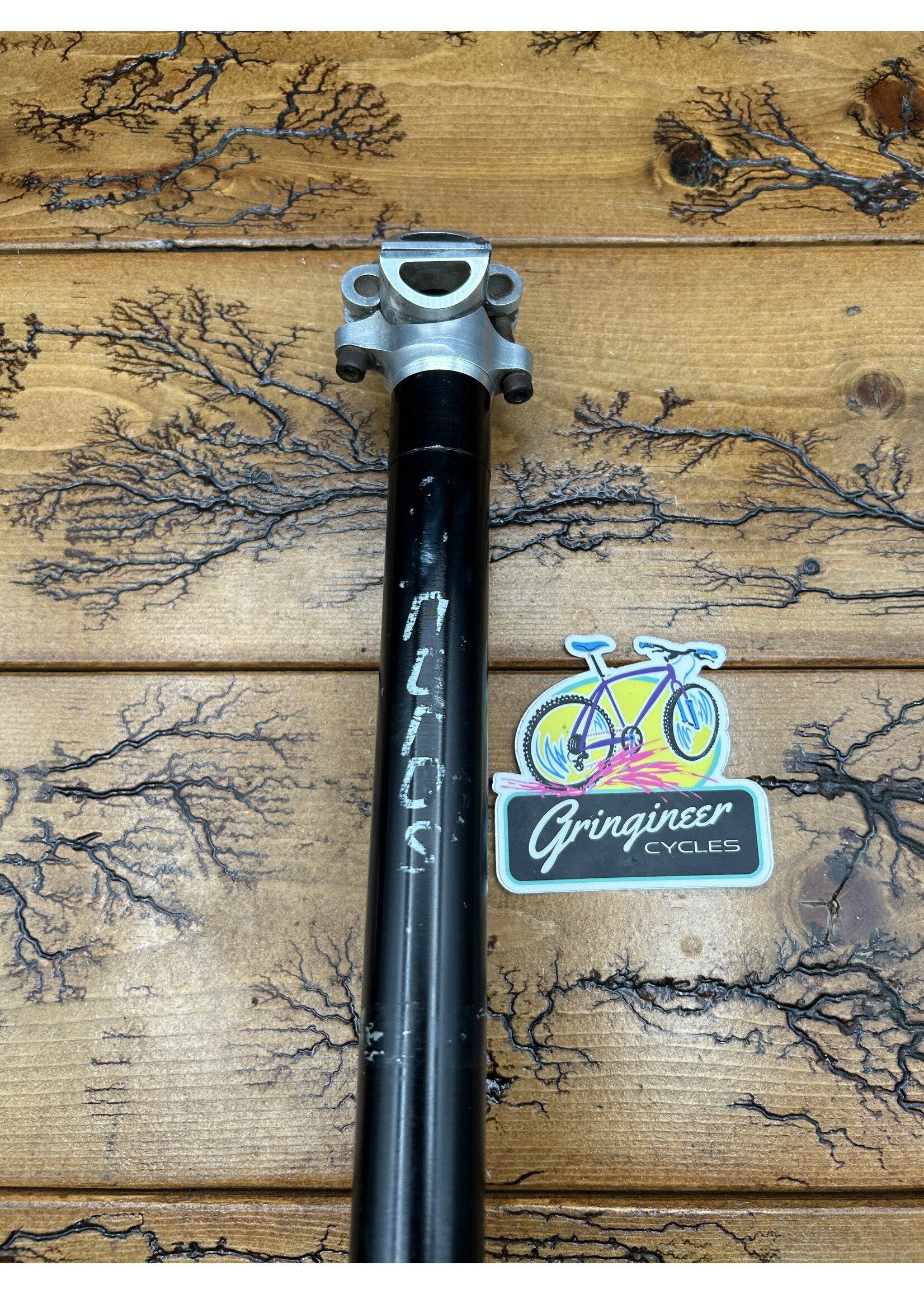 Syncros Syncros  27.0mm Black Seatpost 27.0mmx425
