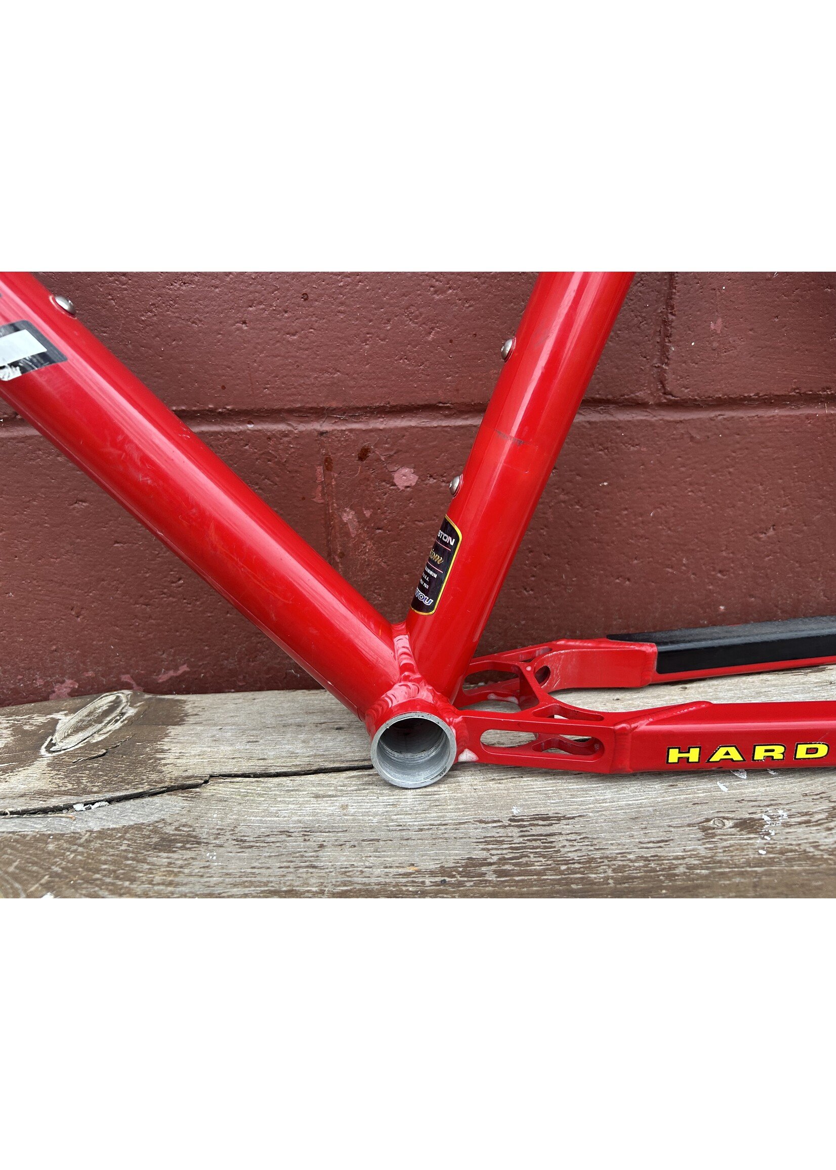 Manitou 1997 19" Manitou HT Comp Frame