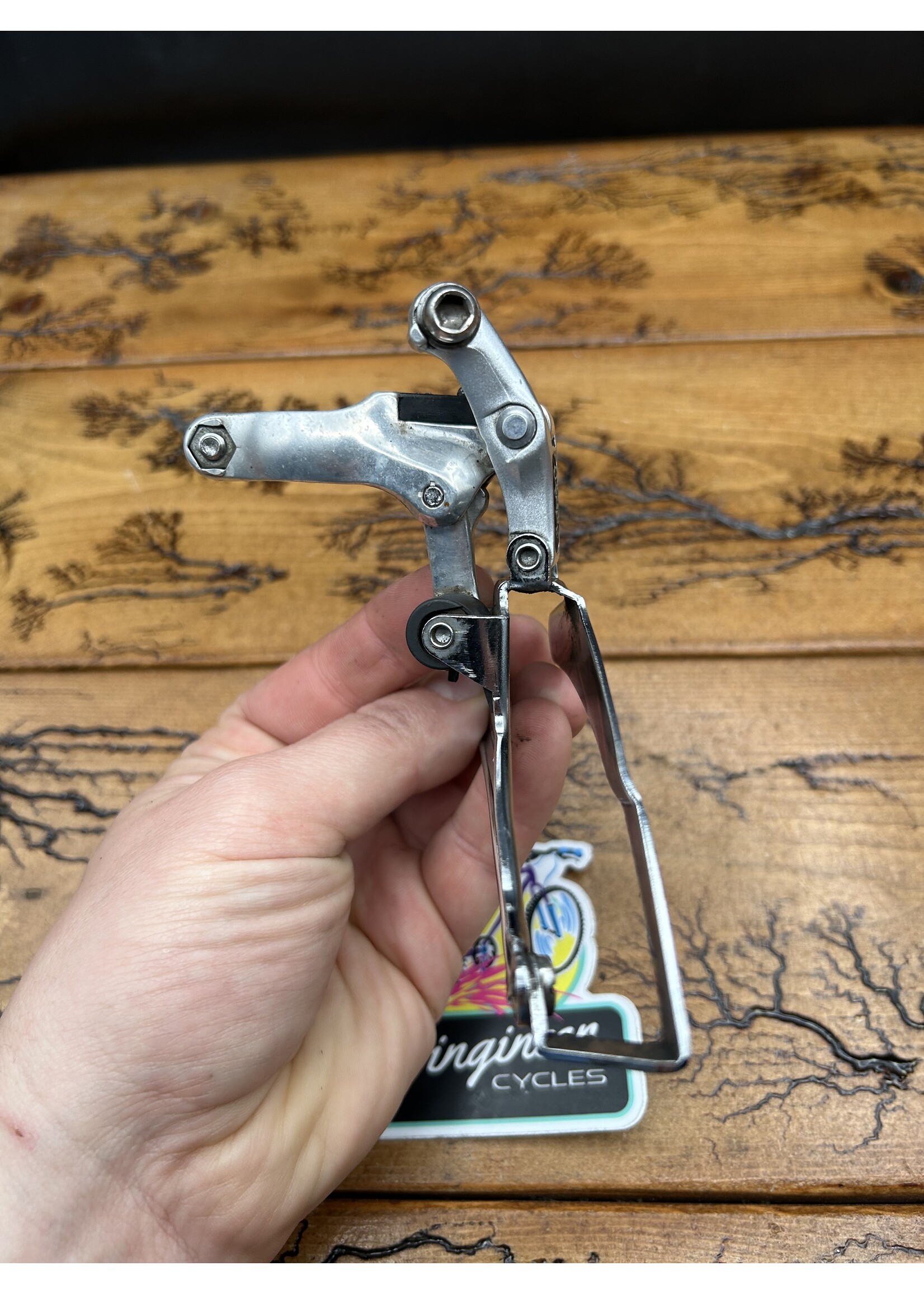 SHIMANO Shimano Deore FD-MT62 28.6mm Bottom Pull Front Derailleur