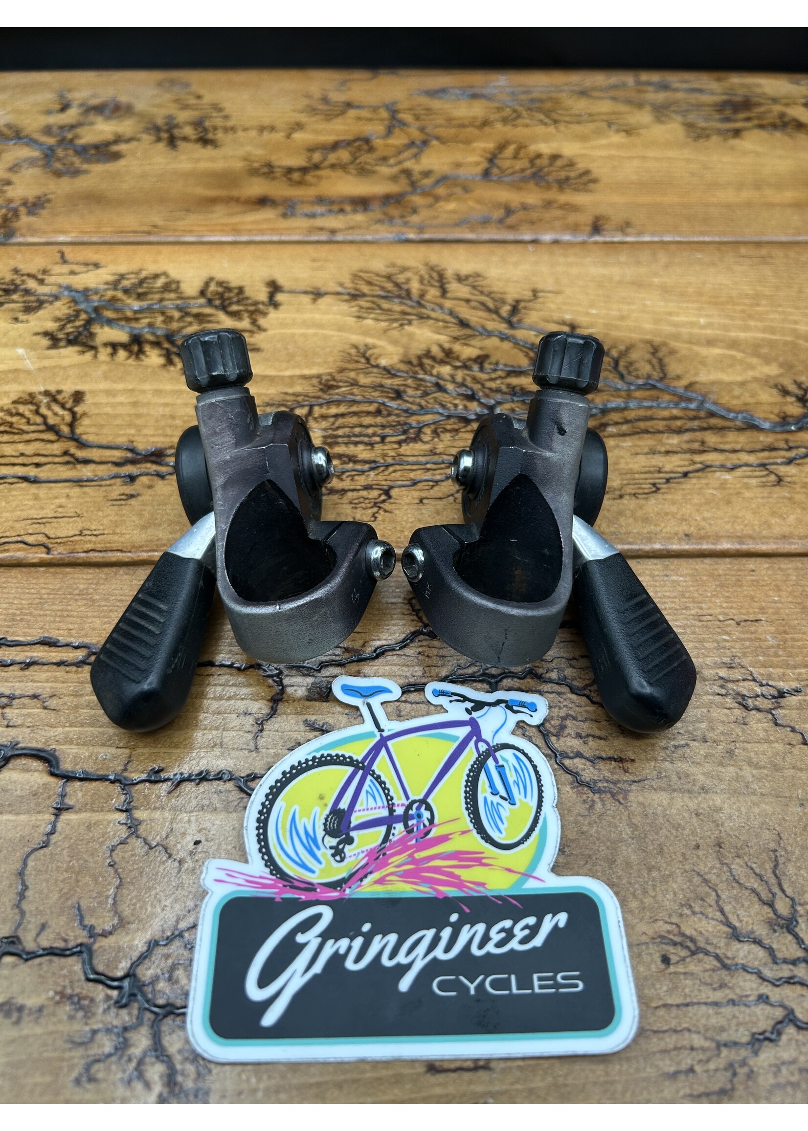 SHIMANO Shimano Deore XT SL-M732 7 Speed Thumb Shifters