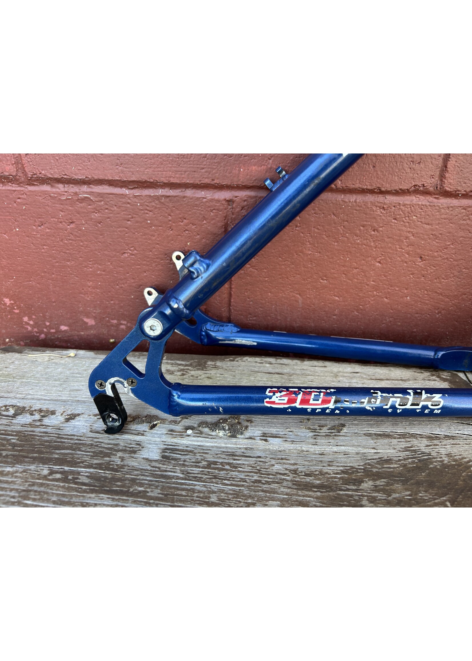 Rocky Mountain 2002 18" Rocky Mountain Instinct Frame