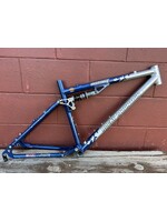 Rocky Mountain 2002 18" Rocky Mountain Instinct Frame