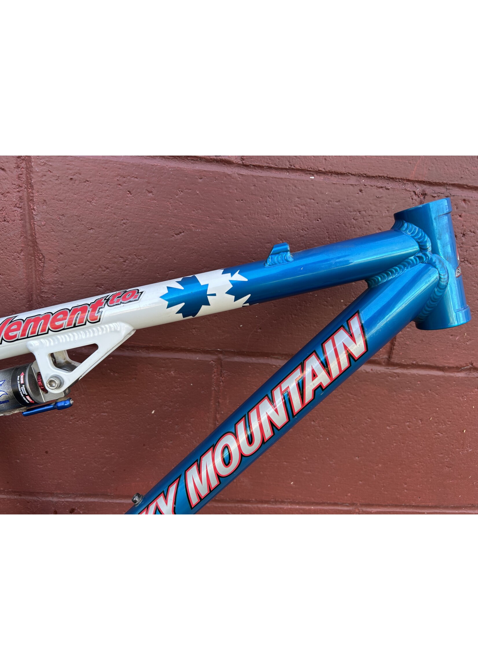 Rocky Mountain 2000 16.5" Rocky Mountain Element TO Frame