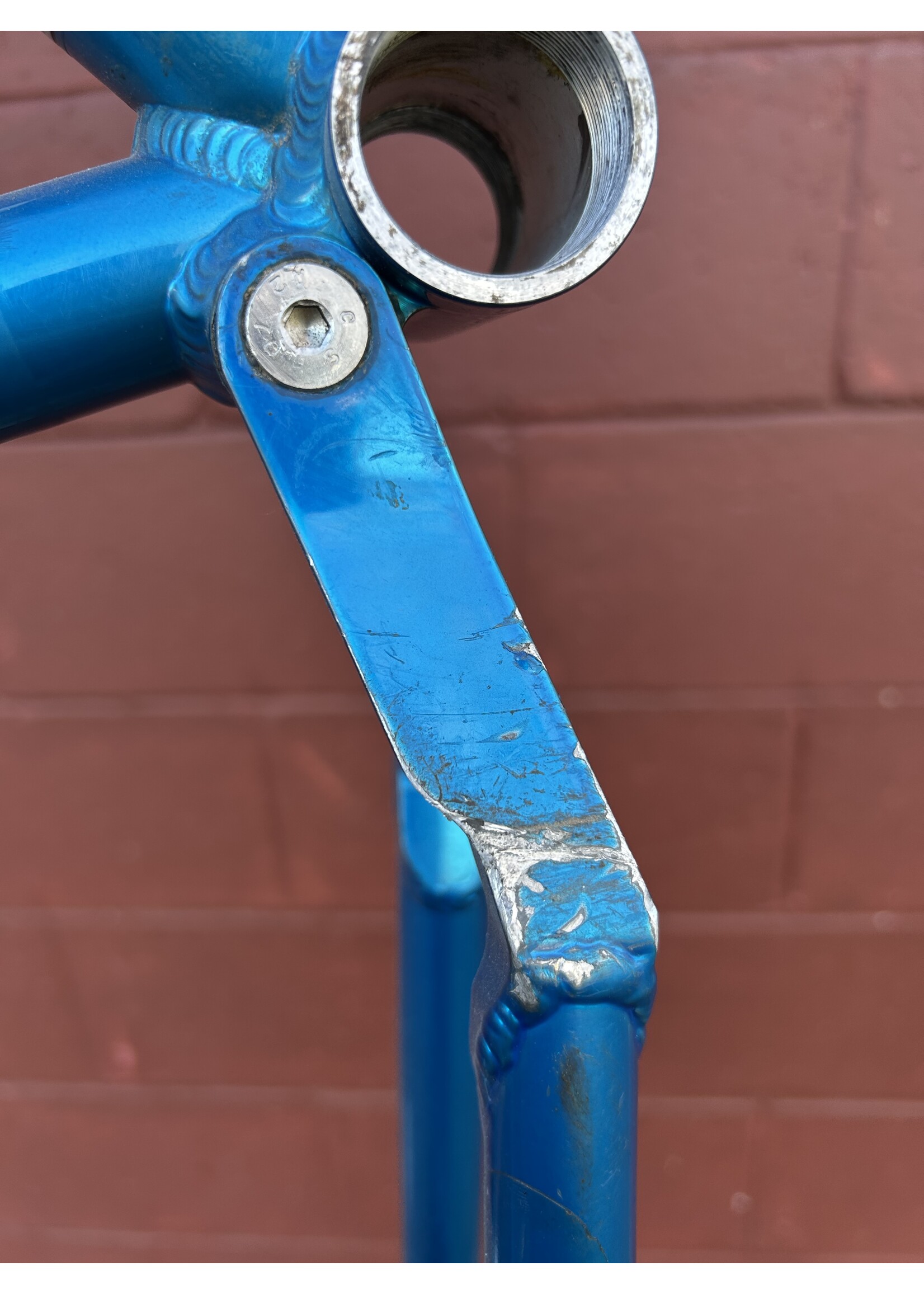 Rocky Mountain 2000 16.5" Rocky Mountain Element TO Frame