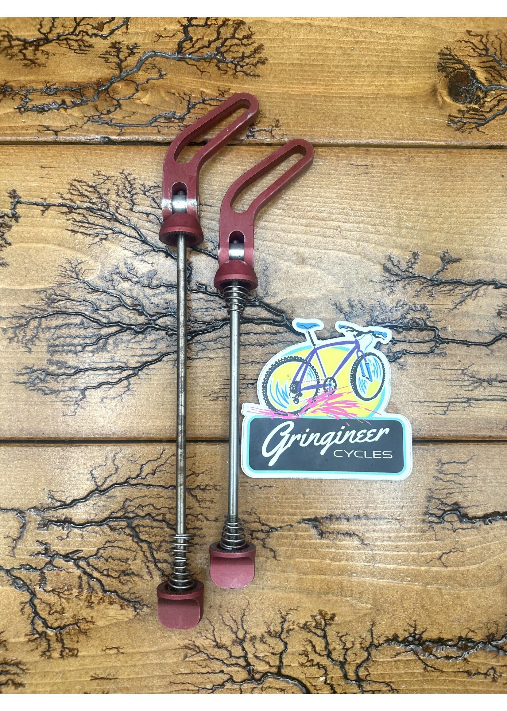 Critical Racing Critical Racing Red Titanium Quick Release Skewer Set