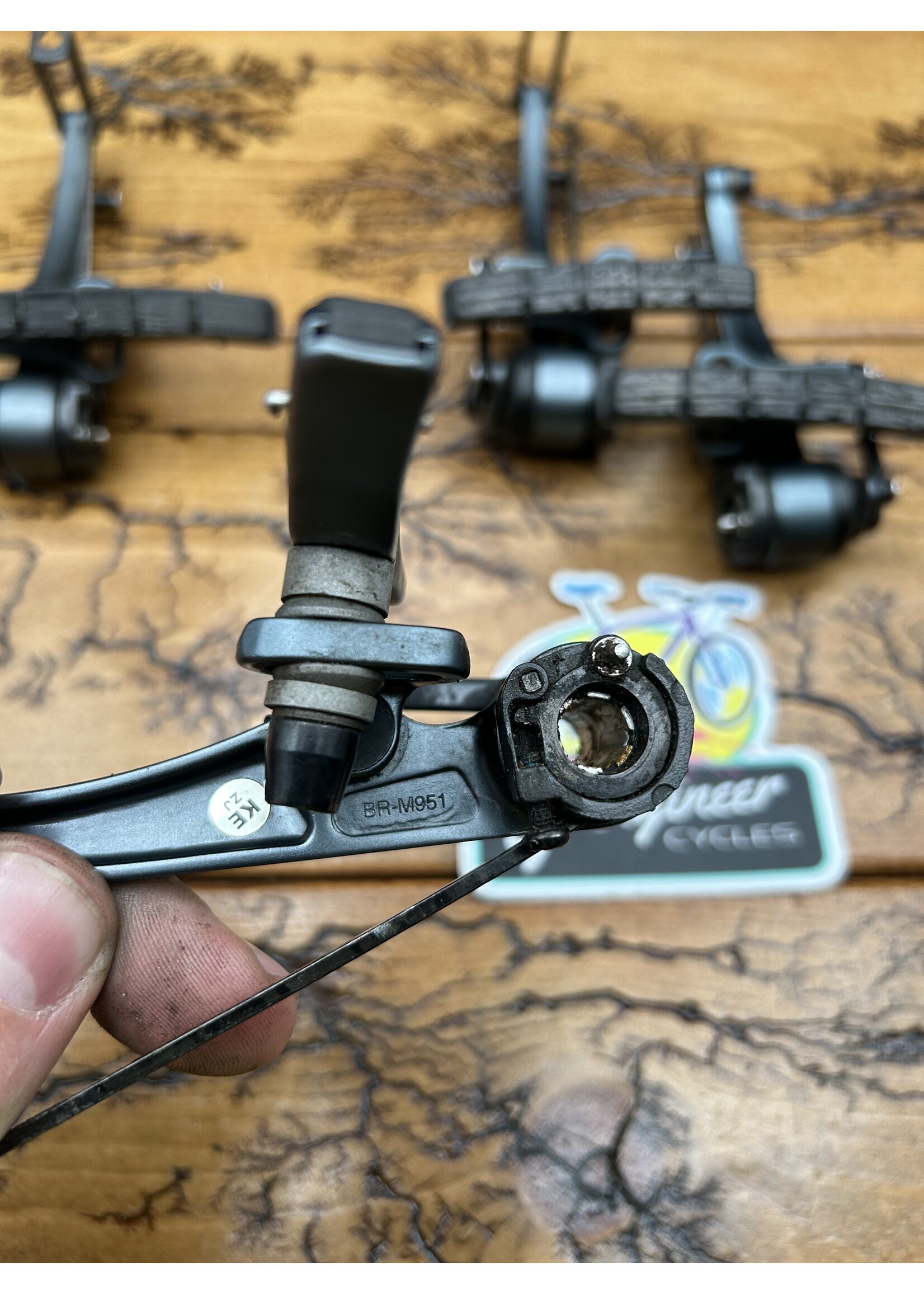 SHIMANO Shimano XTR BR-M951 V Brake Set